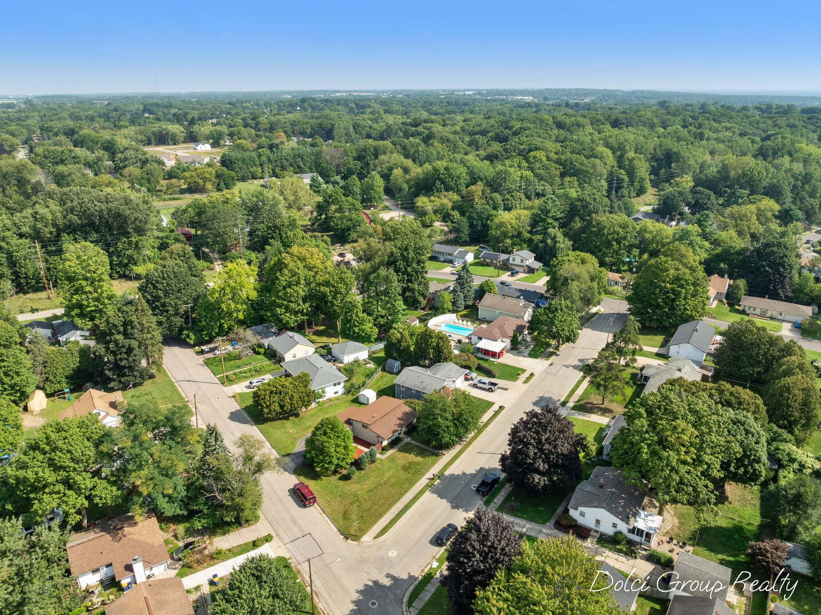3147 Tuell Street NW Grand Rapids MI 49504