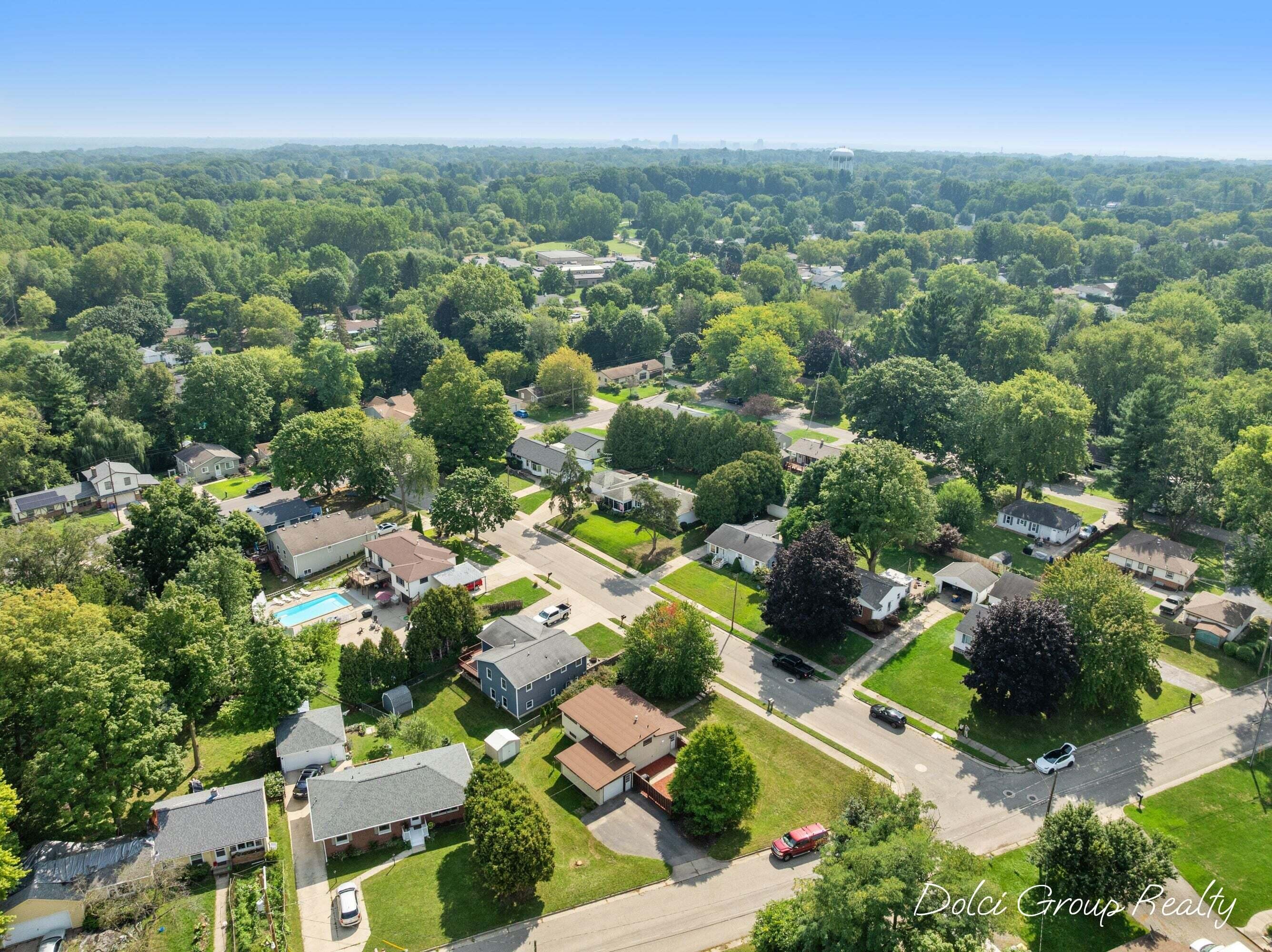 3147 Tuell Street NW Grand Rapids MI 49504