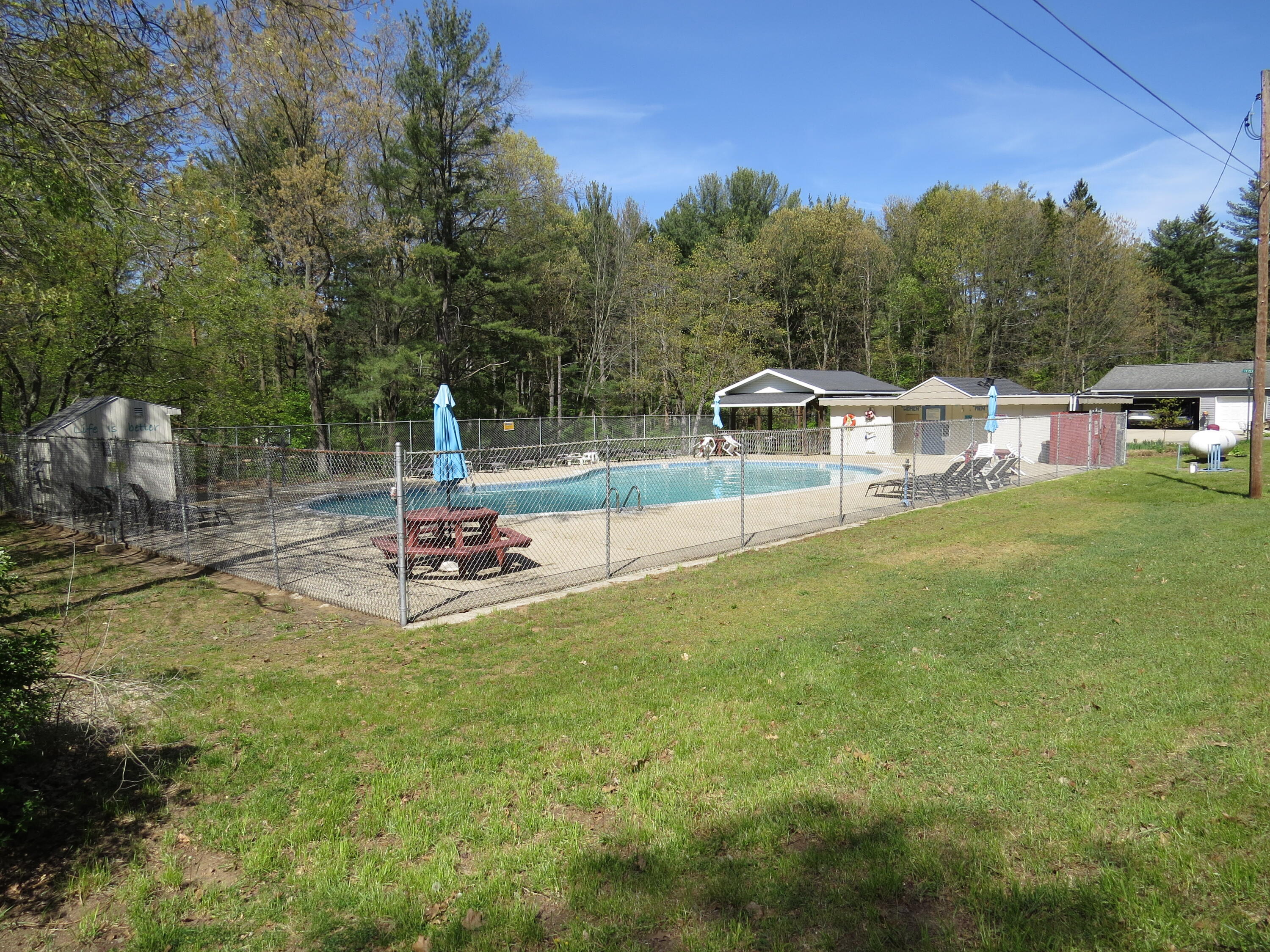 1812 Tomahawk Trail Allegan MI 49010