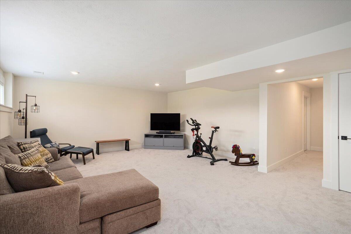 348 Hawkchase Court Grand Rapids MI 49525