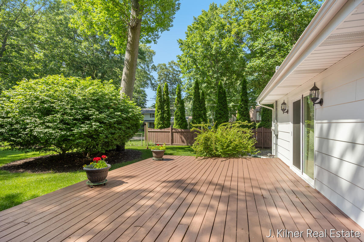 1408 Seminole Drive Holland MI 49424