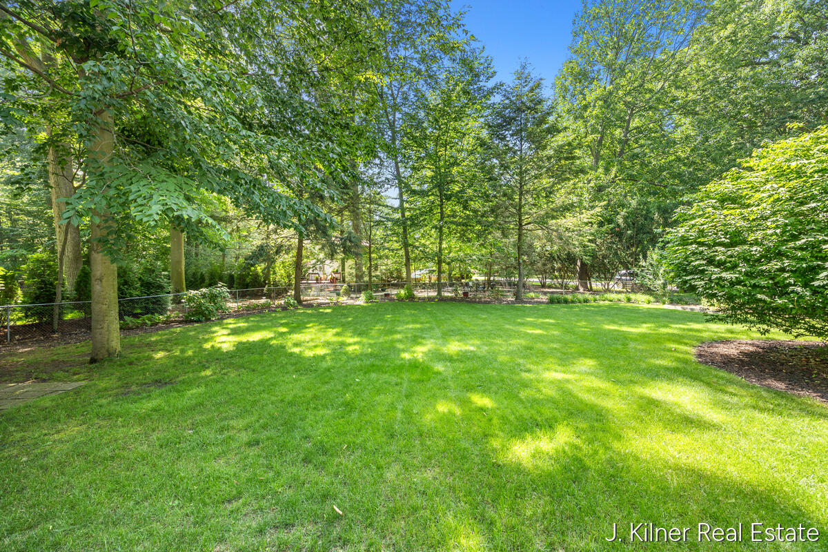 1408 Seminole Drive Holland MI 49424