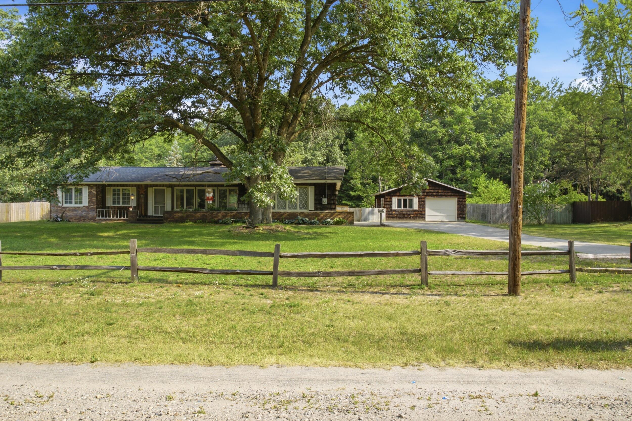 3656 Macarthur Road Muskegon MI 49442