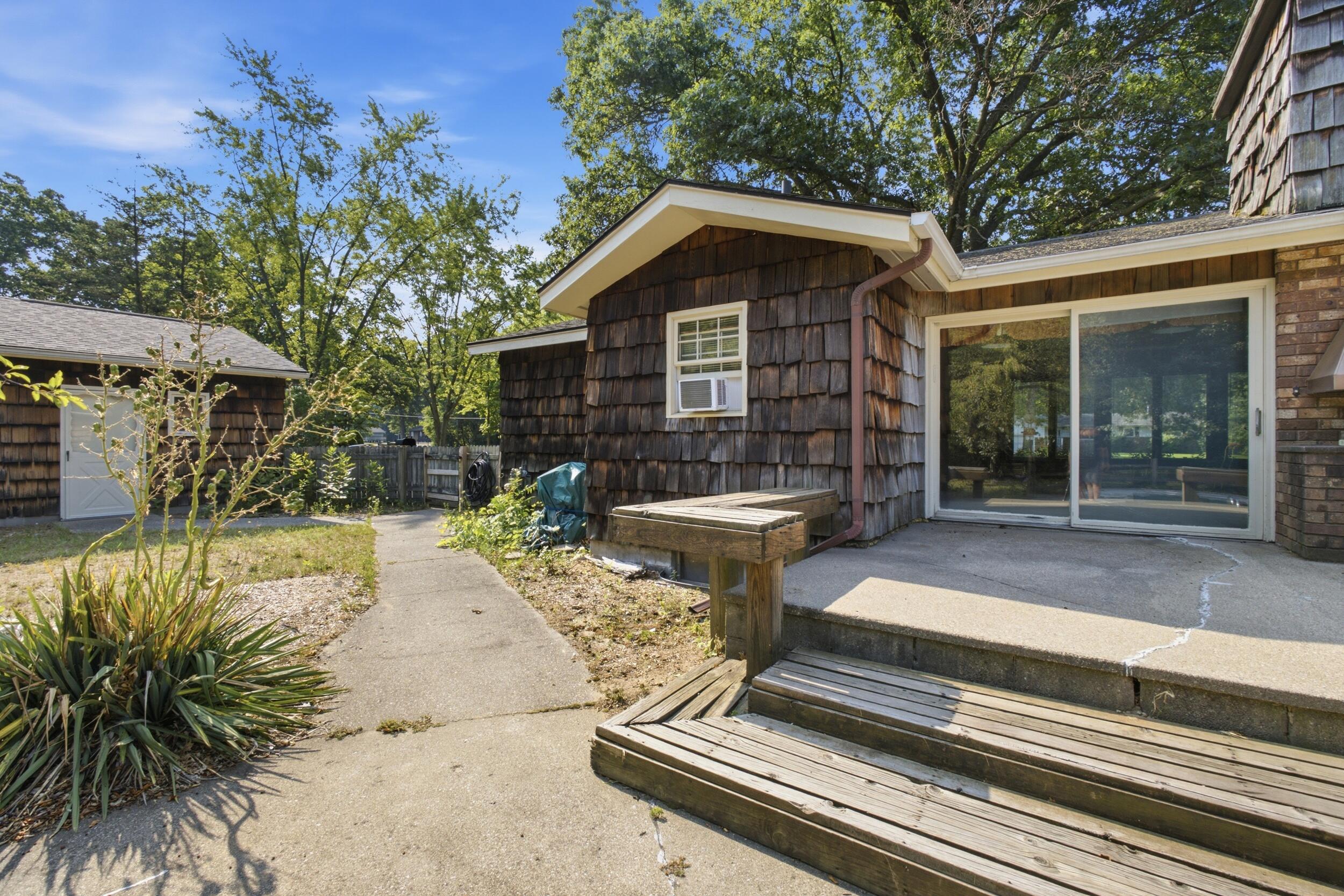 3656 Macarthur Road Muskegon MI 49442