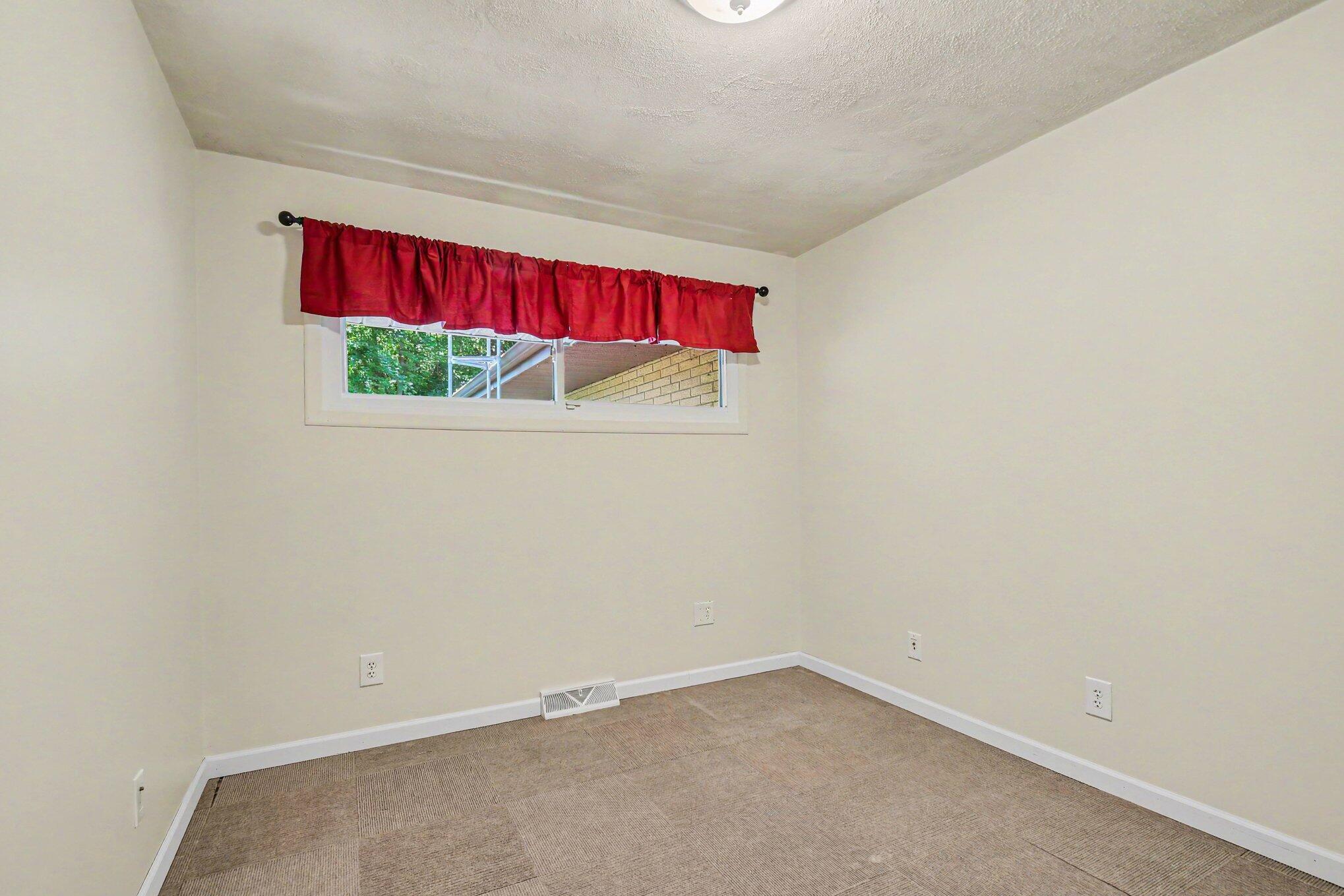 734 Hance Street Niles MI 49120