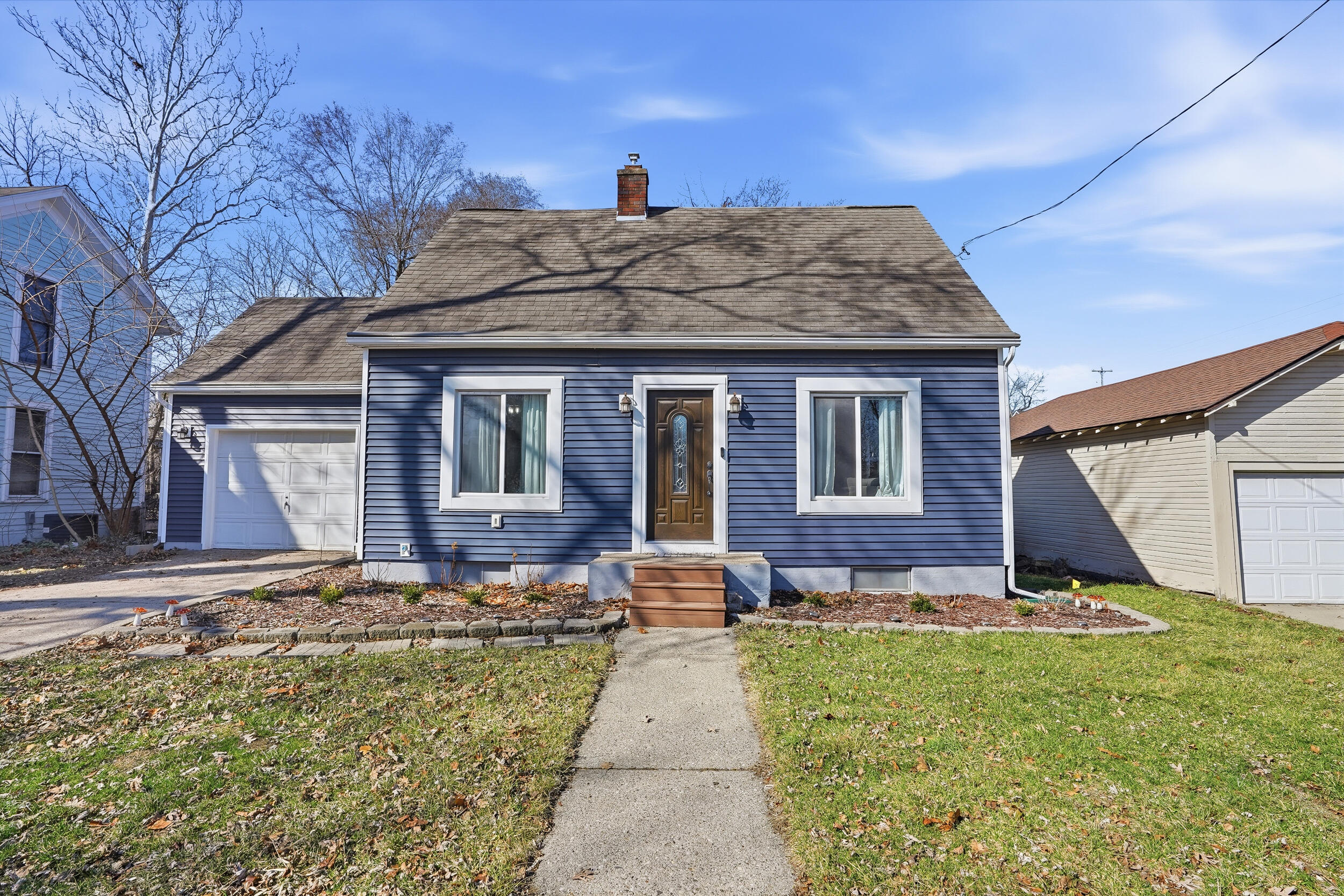 608 Park Street Fenton MI 48430