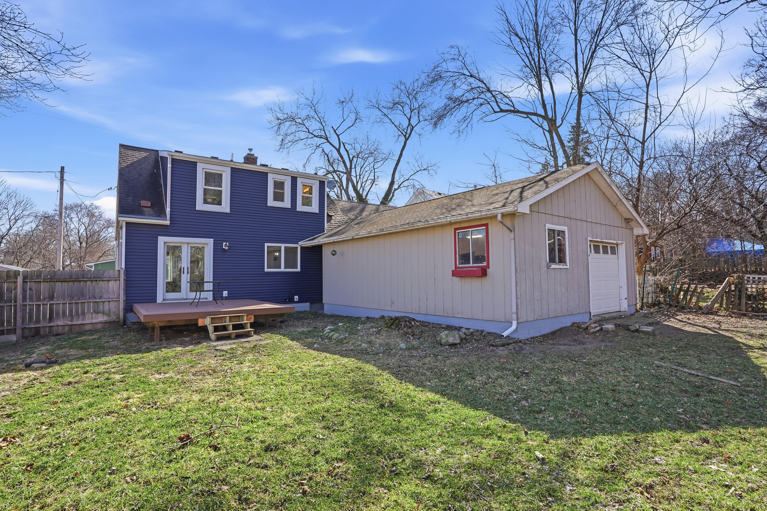 608 Park Street Fenton MI 48430