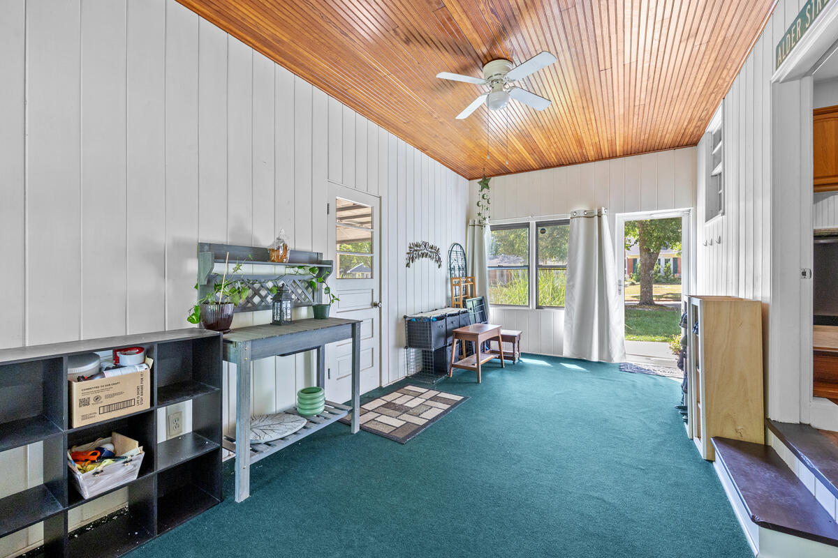 2100 Cambridge Drive SE Grand Rapids MI 49506