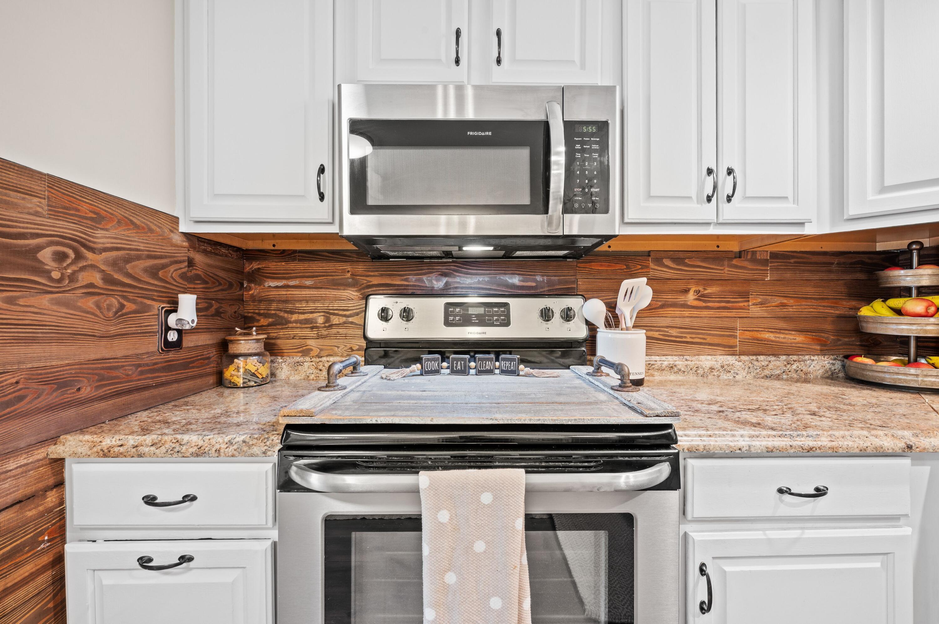 1523 Balmoral Lane Niles MI 49120