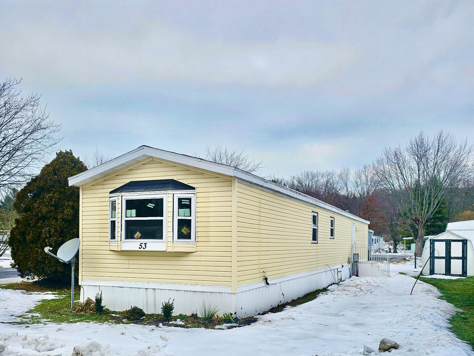 1565 N M-63 Benton Harbor MI 49022