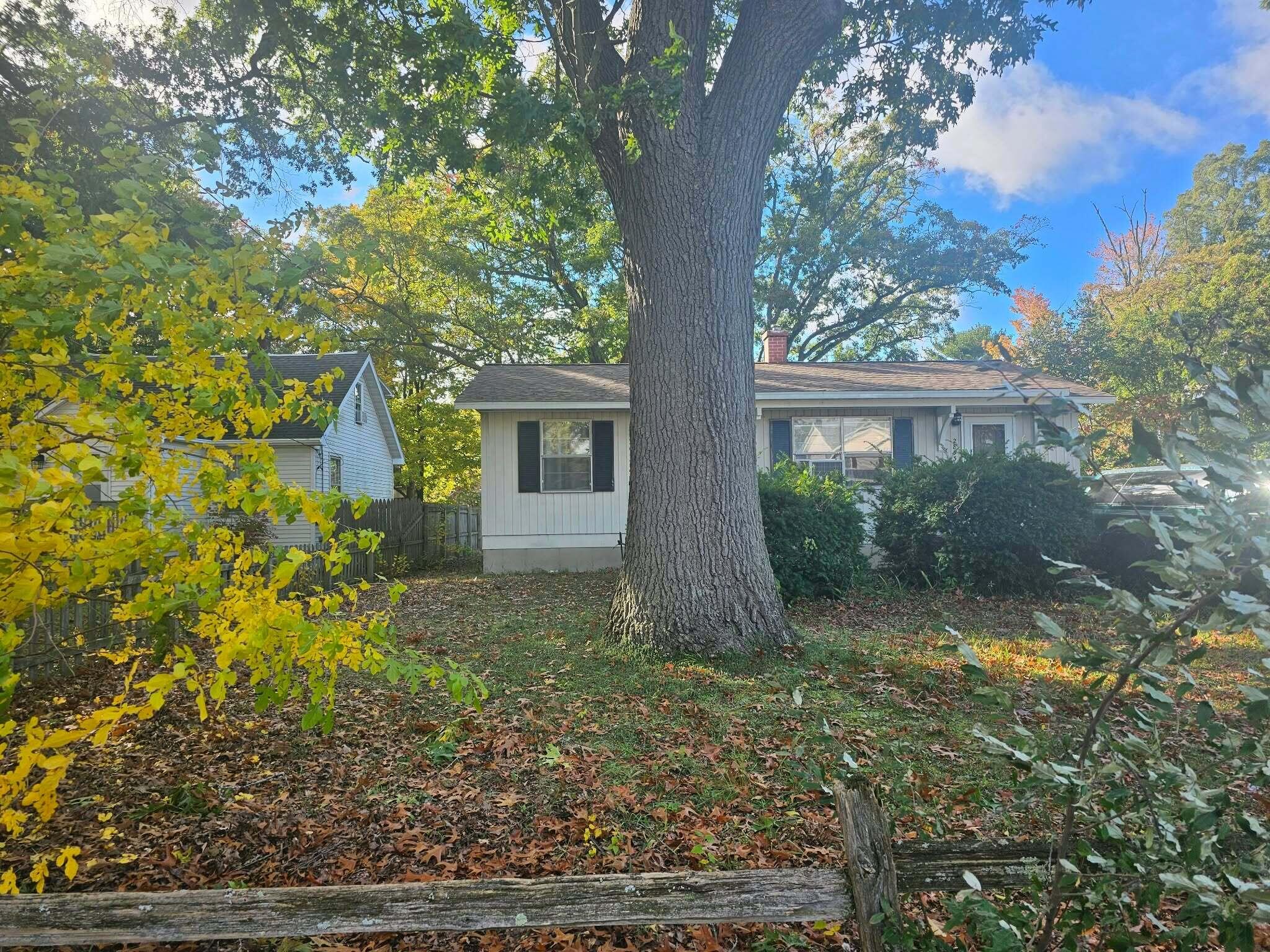 2853 Valley Street Muskegon MI 49444