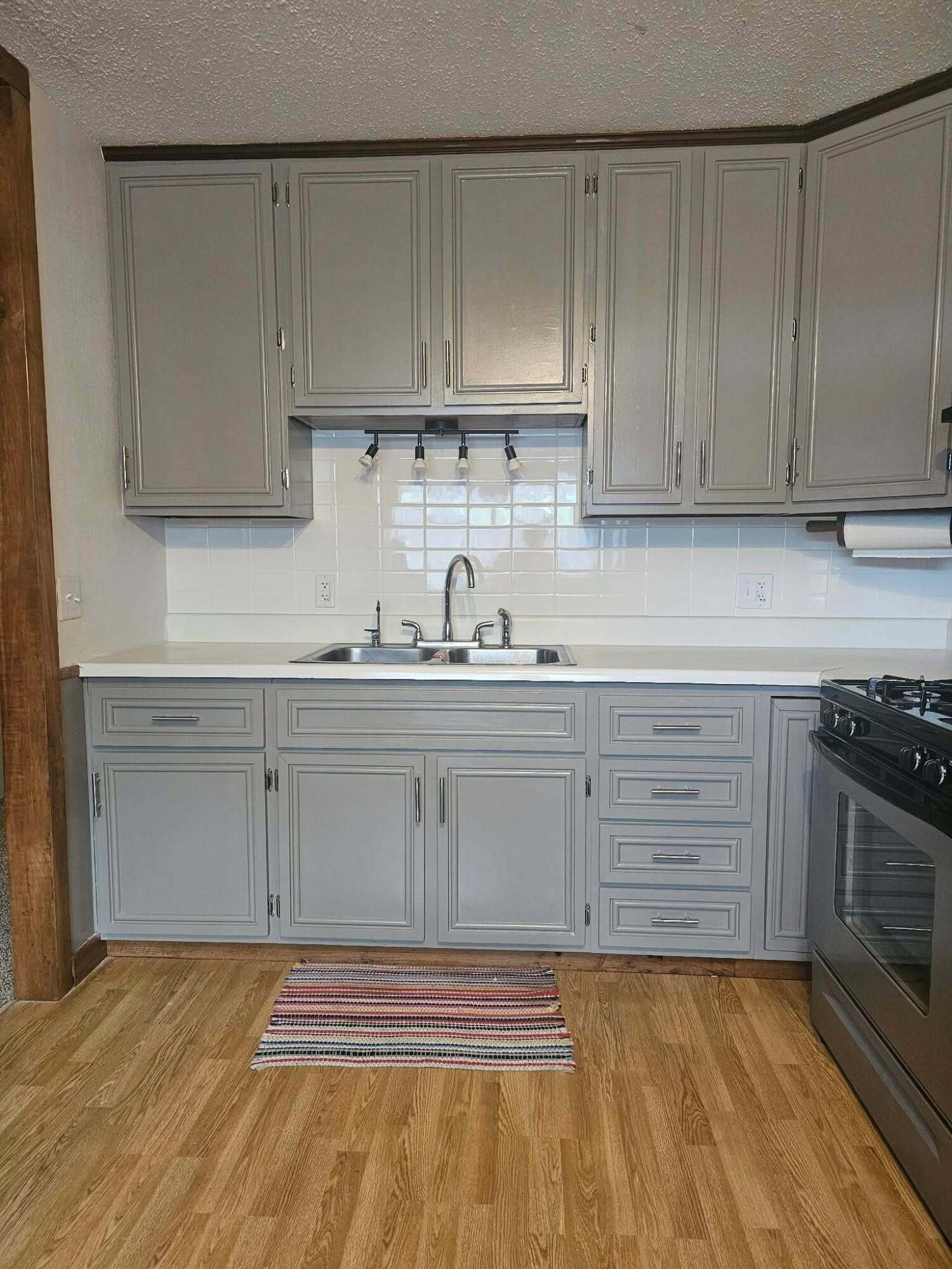 2853 Valley Street Muskegon MI 49444