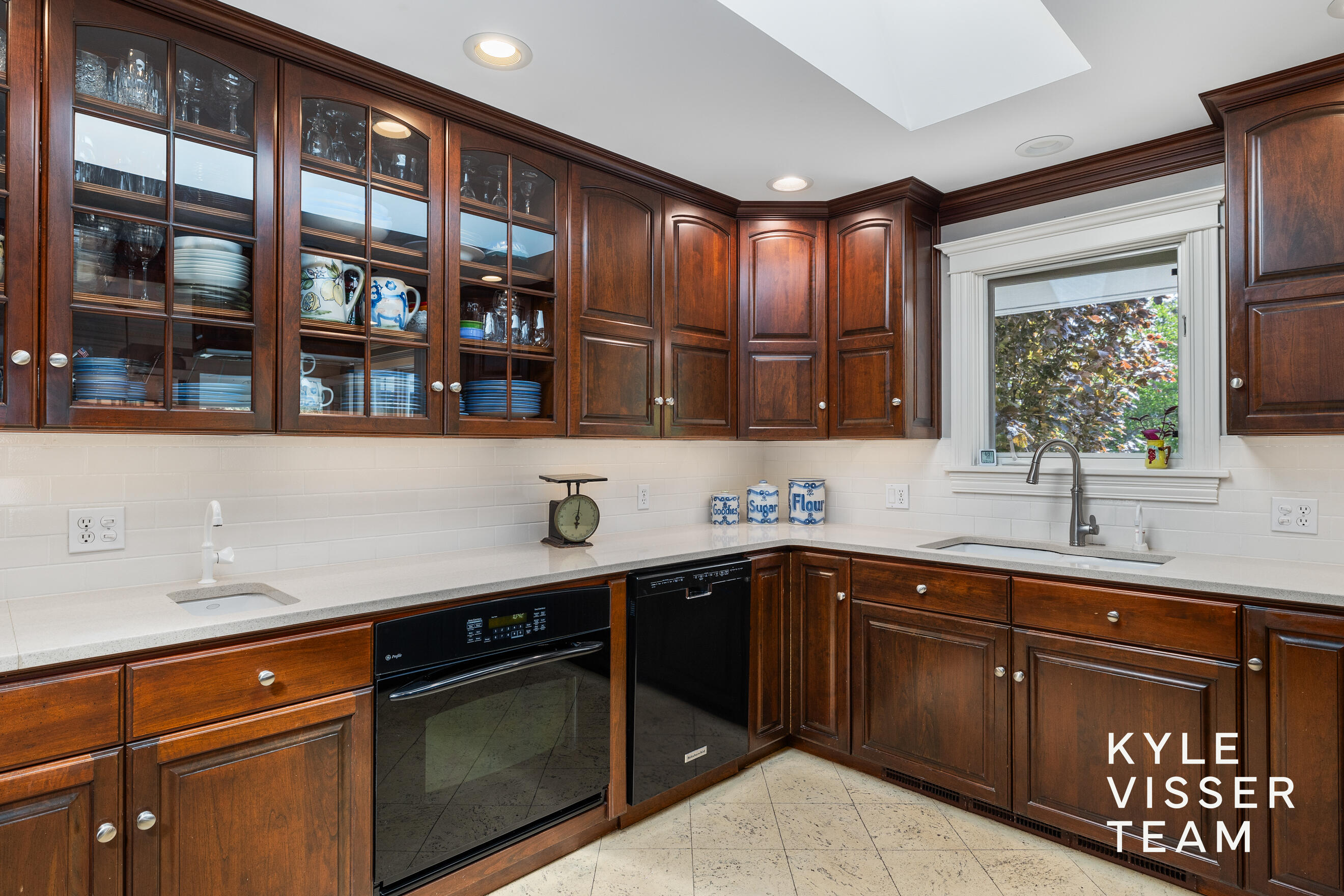 1104 Idema Drive SE East Grand Rapids MI 49506