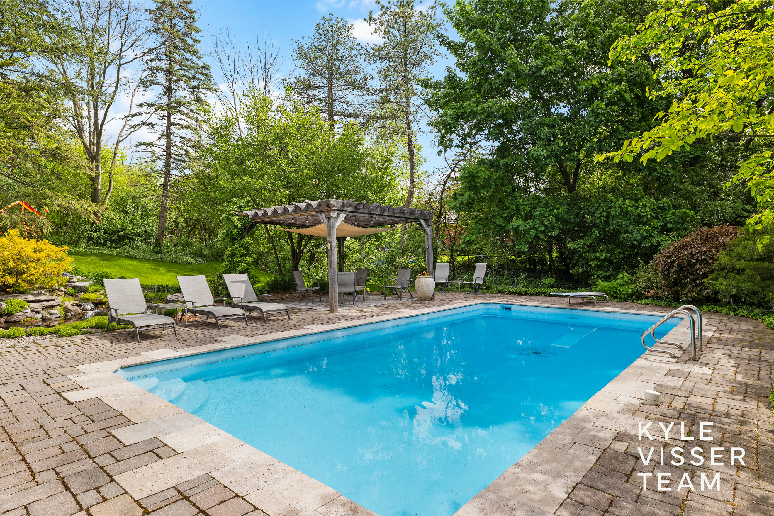 1104 Idema Drive SE East Grand Rapids MI 49506