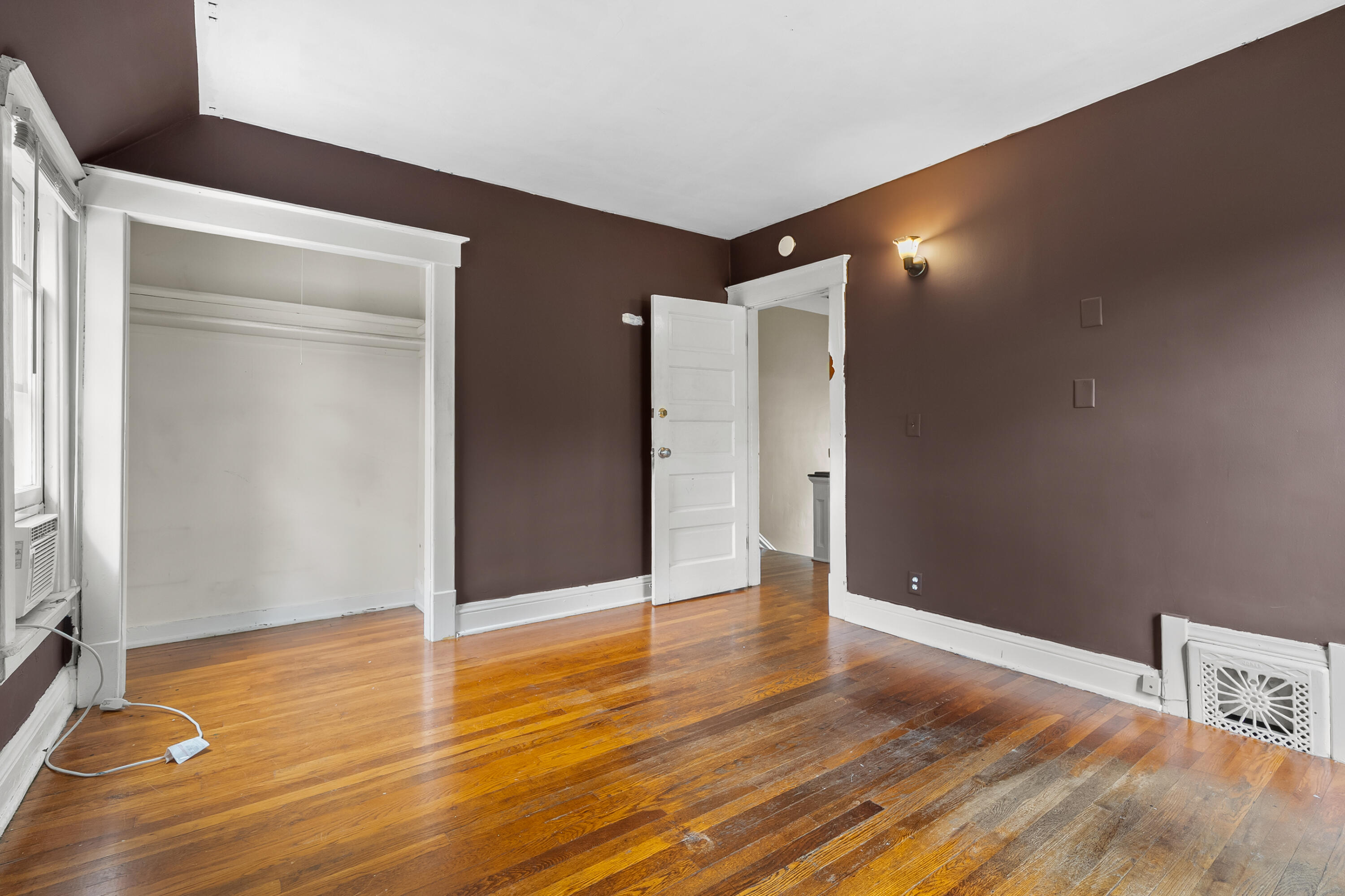 1318 Oak Street Kalamazoo MI 49008