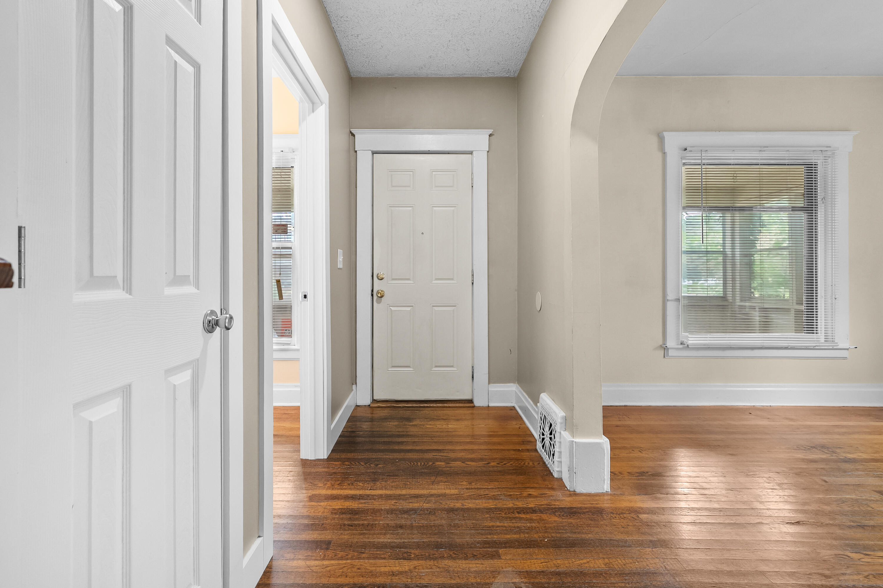 1318 Oak Street Kalamazoo MI 49008