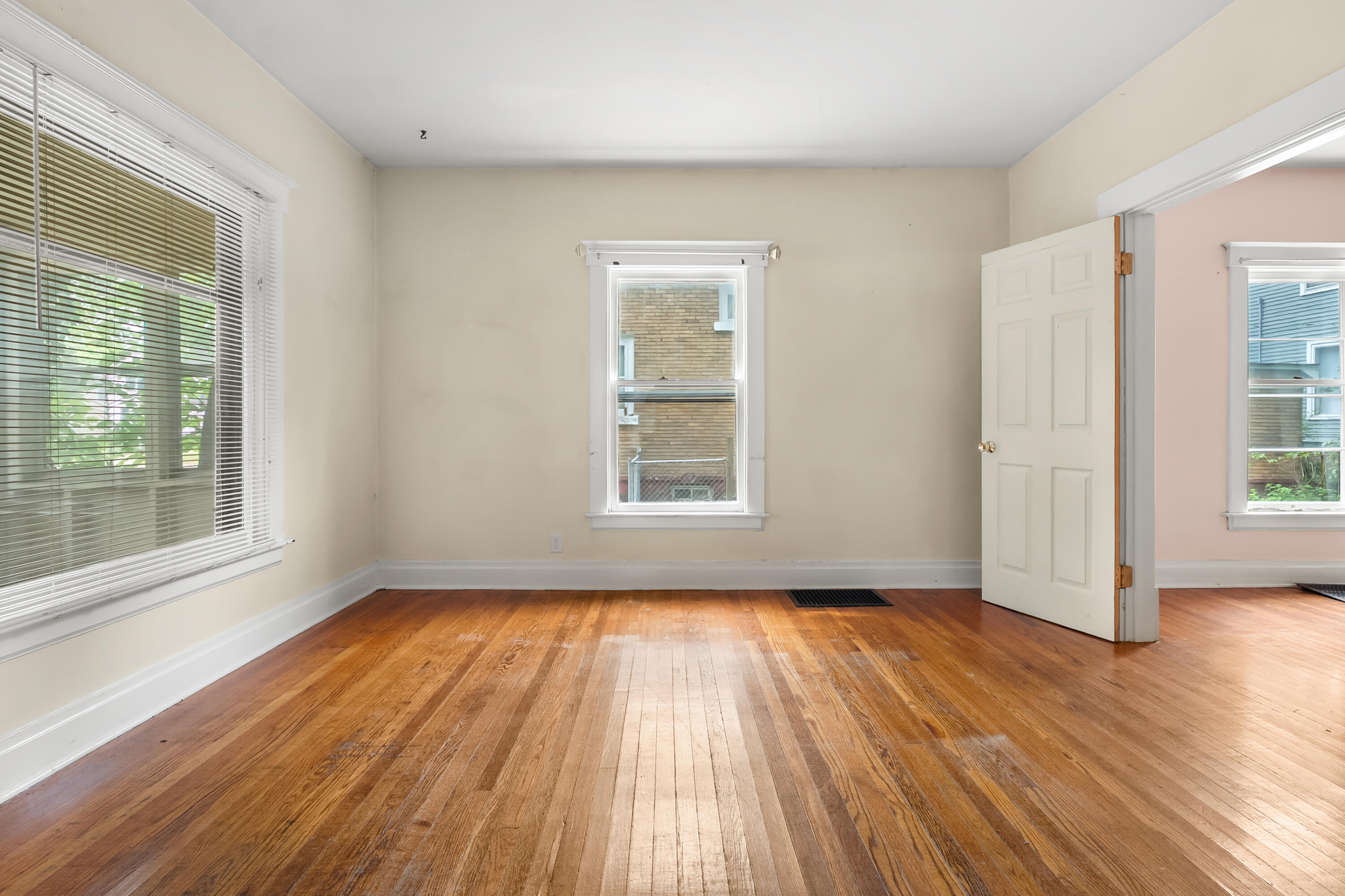 1318 Oak Street Kalamazoo MI 49008