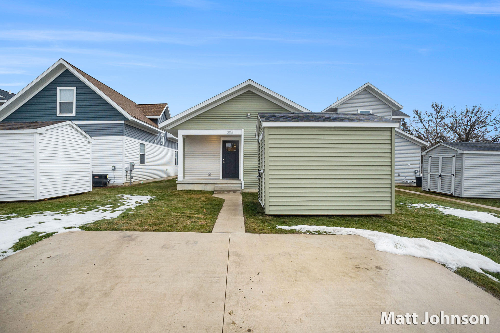 2047 Linden Avenue SE Grand Rapids MI 49507