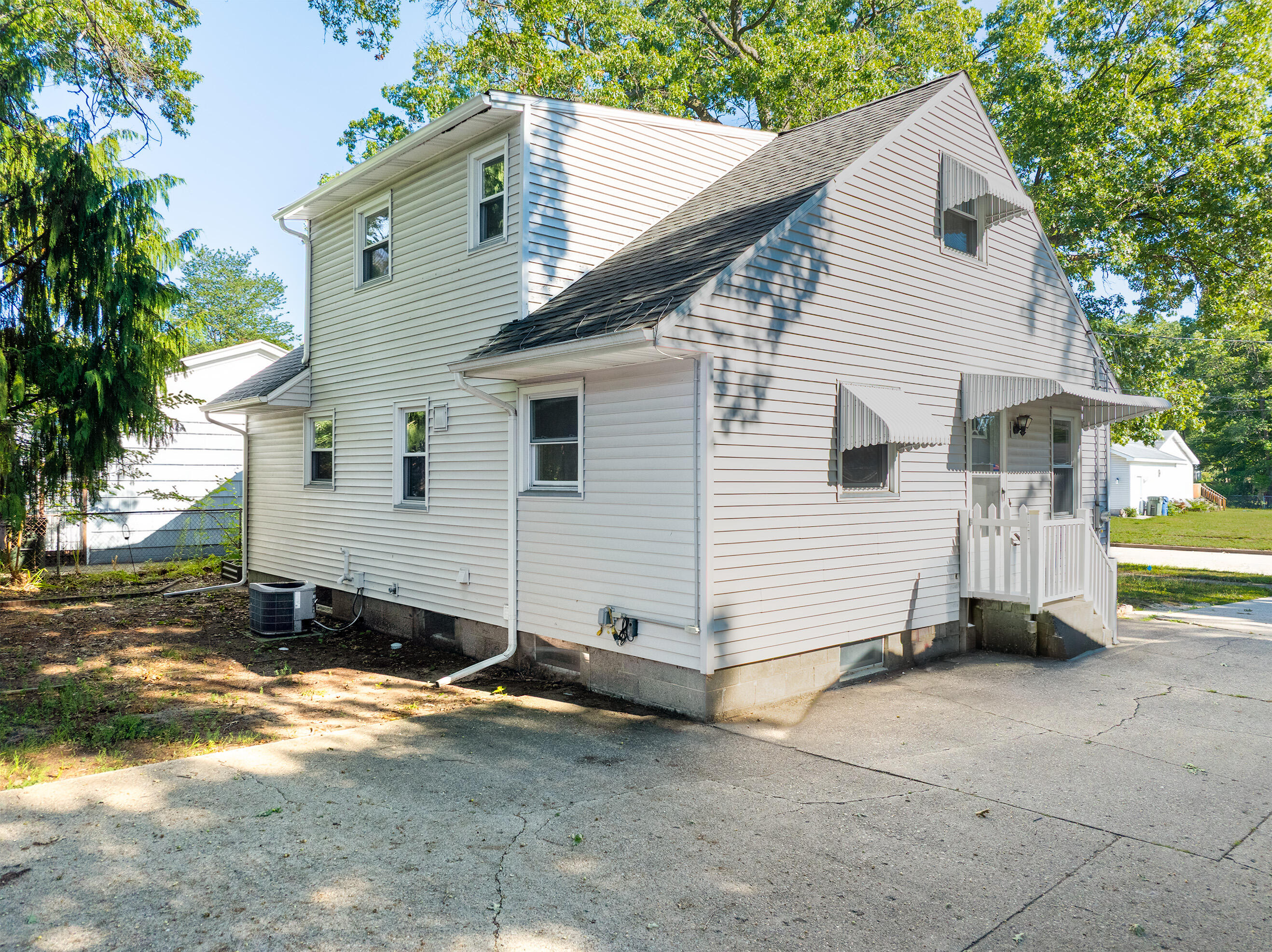1450 Wesley Avenue Muskegon MI 49442