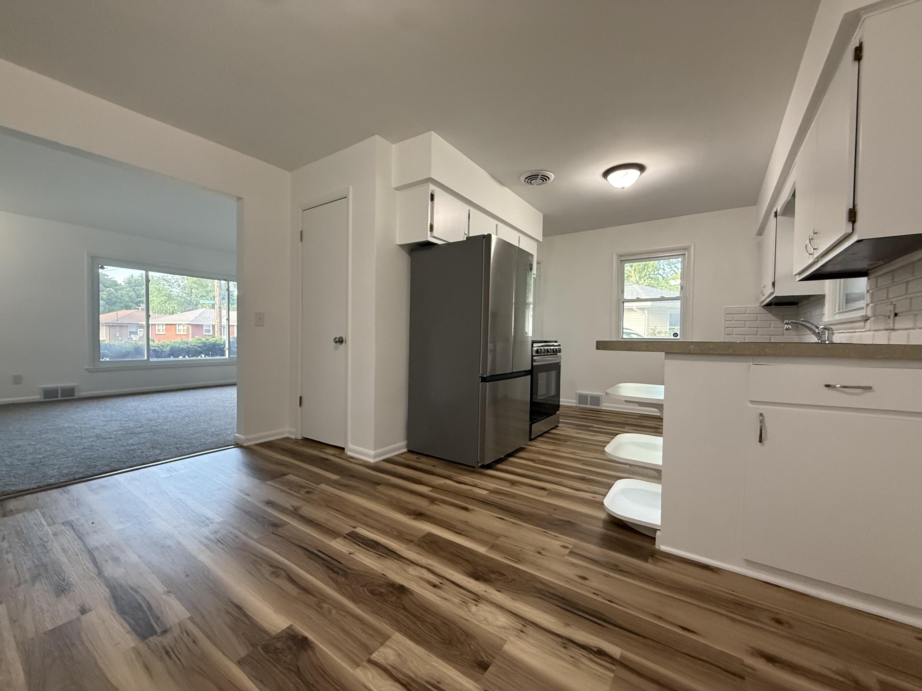 1946 Adams Street SE Grand Rapids MI 49506