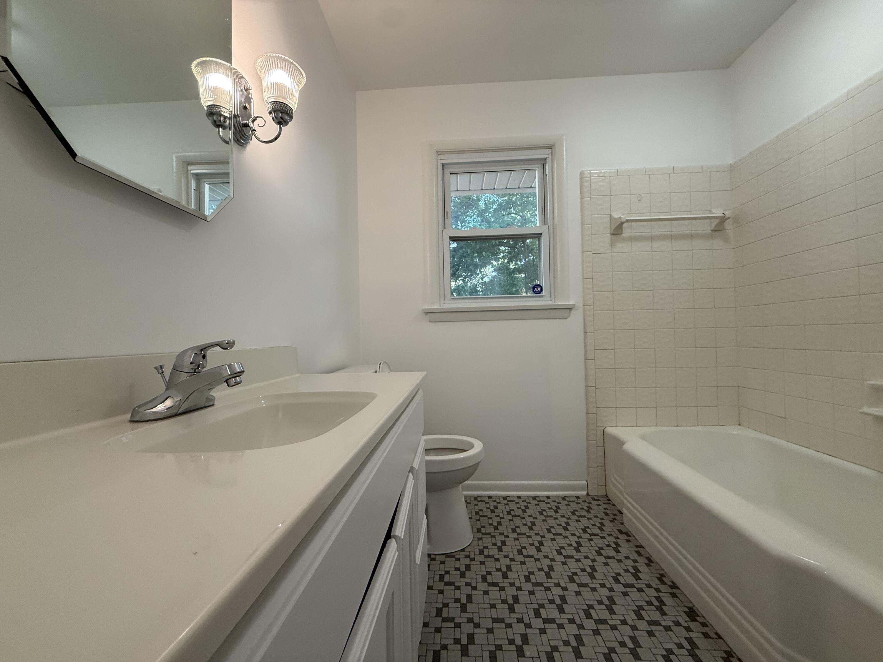 1946 Adams Street SE Grand Rapids MI 49506