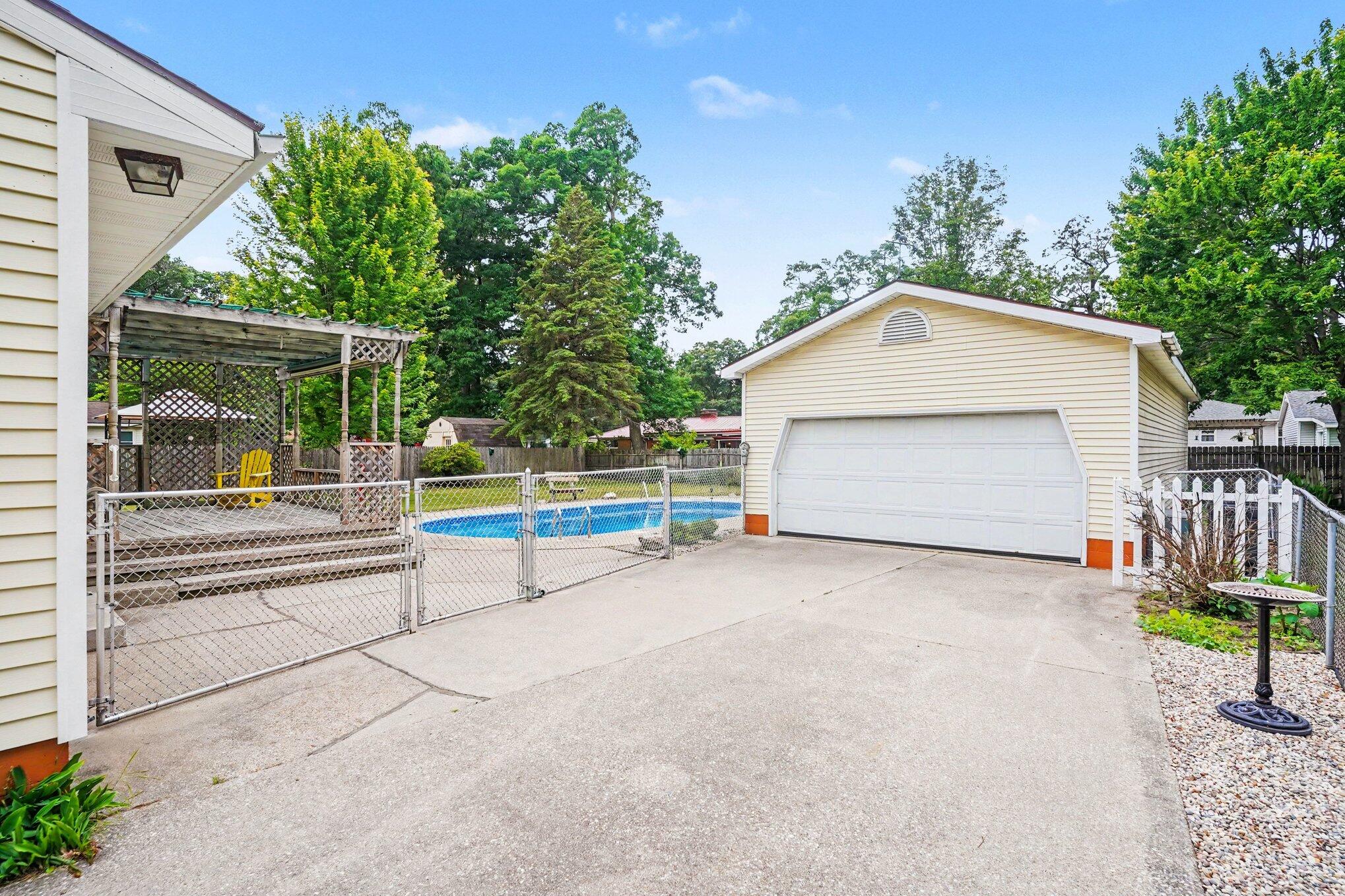 1605 Hansen Street Muskegon MI 49445
