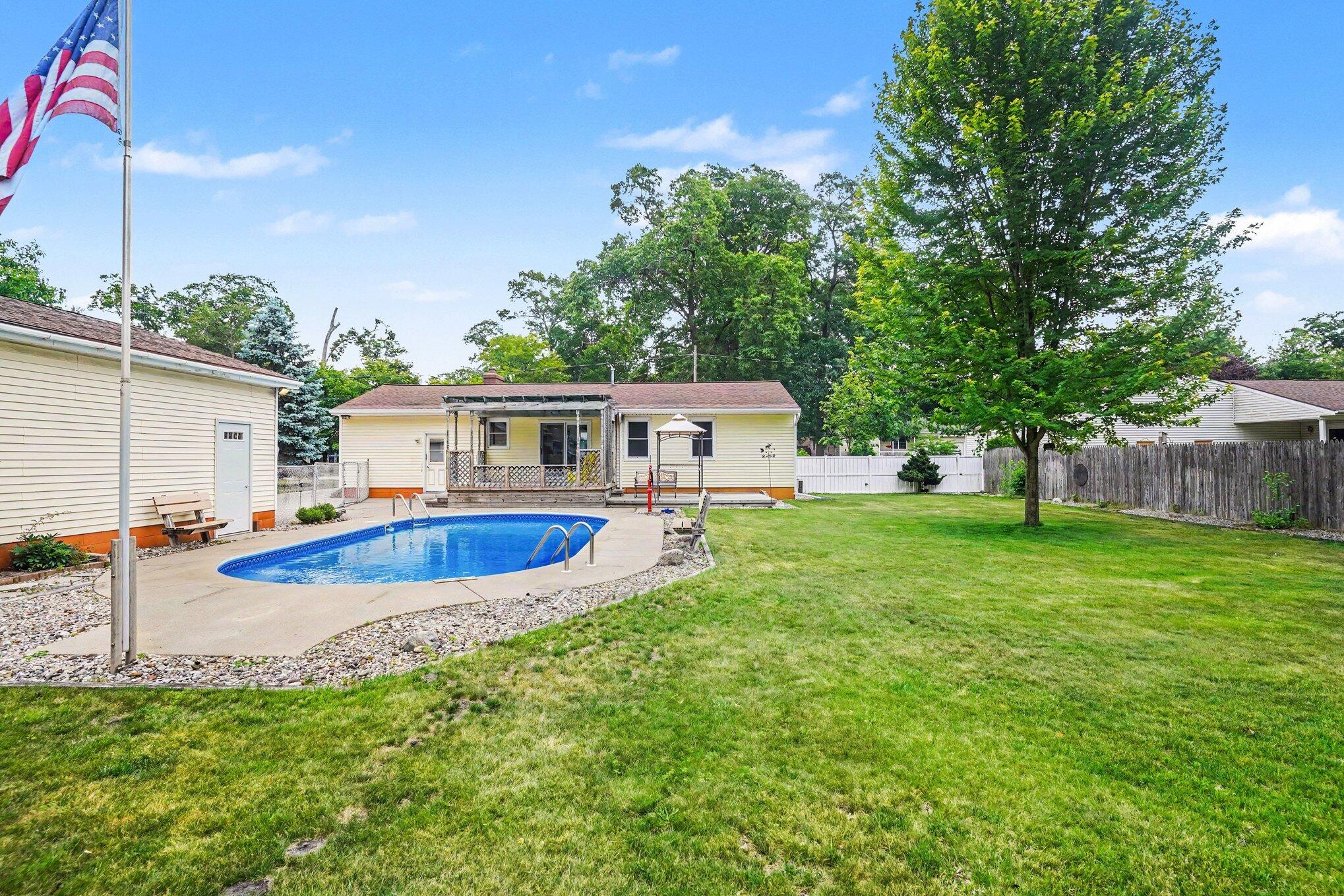 1605 Hansen Street Muskegon MI 49445