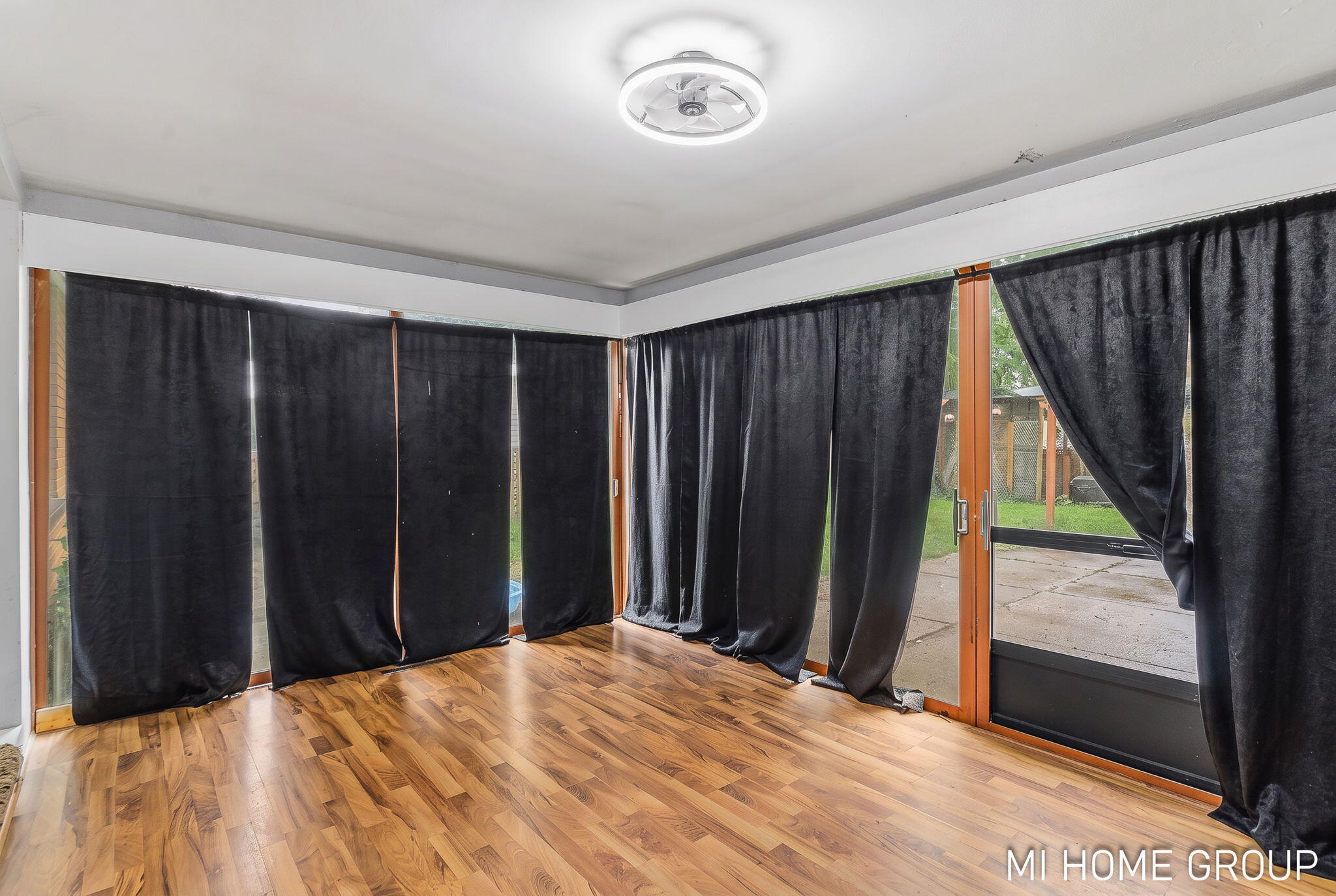 828 W 24th Street Holland MI 49423