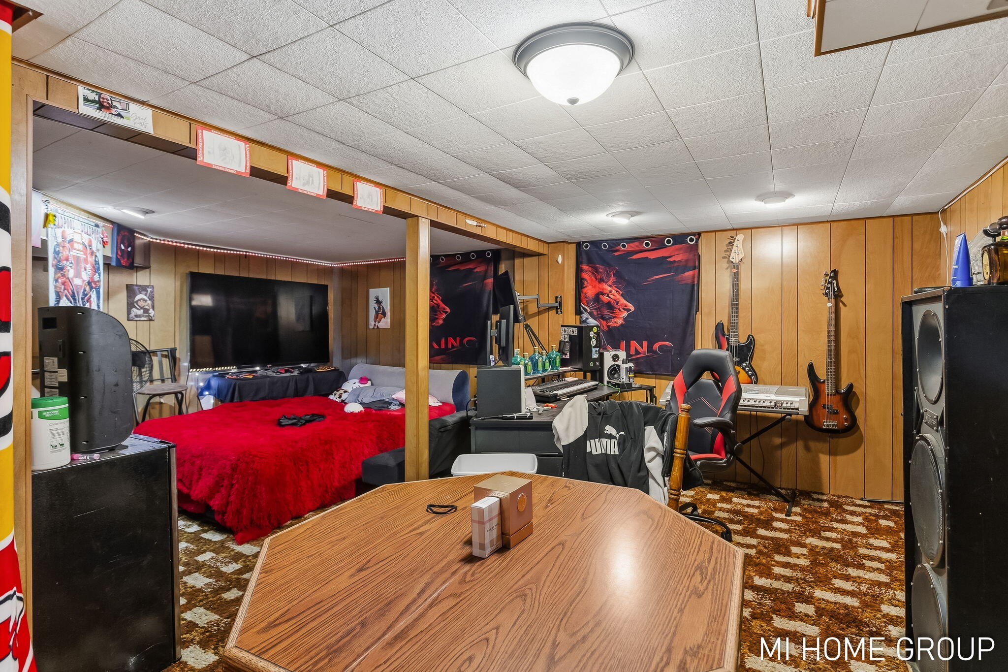 828 W 24th Street Holland MI 49423