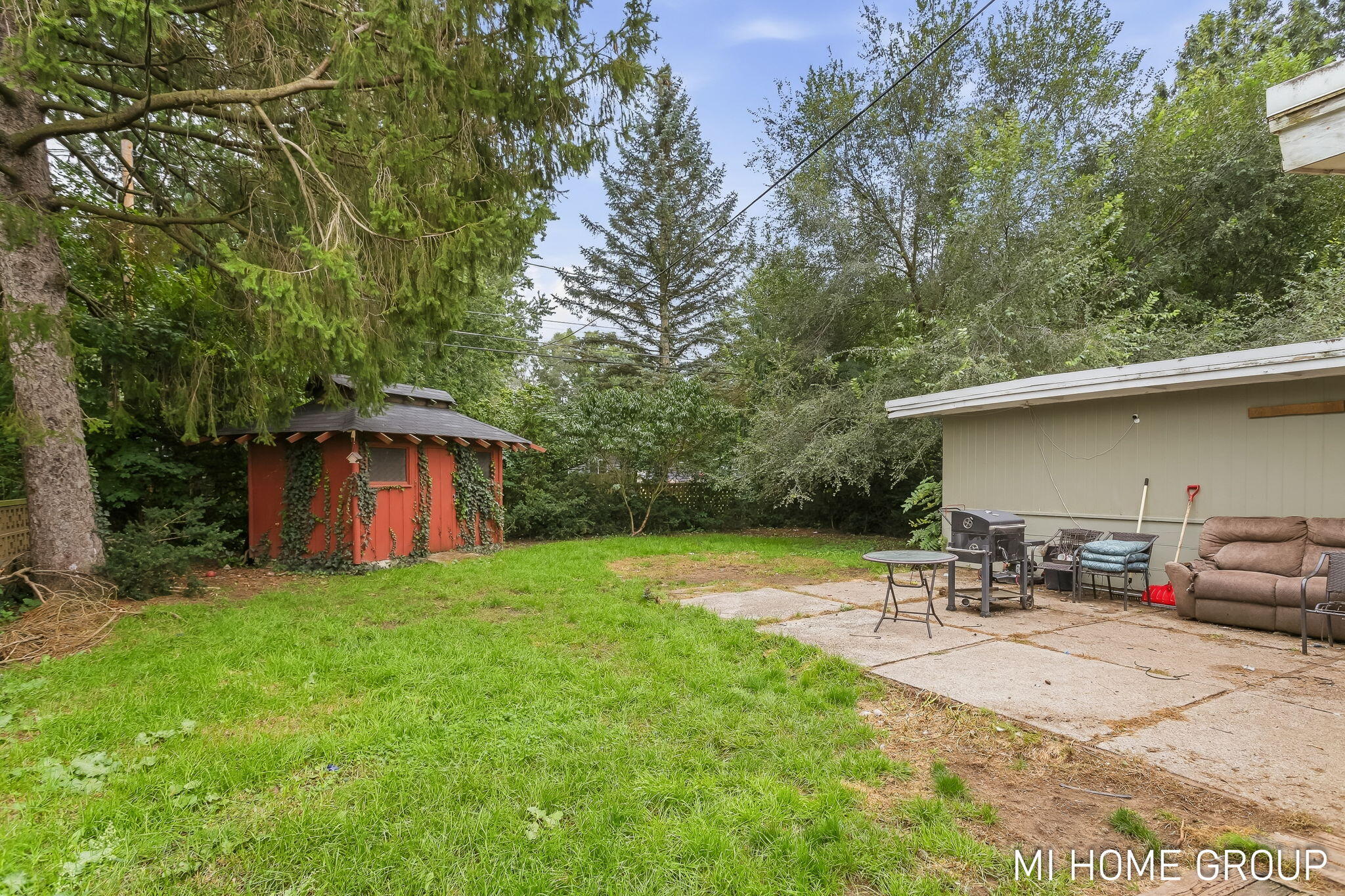 828 W 24th Street Holland MI 49423