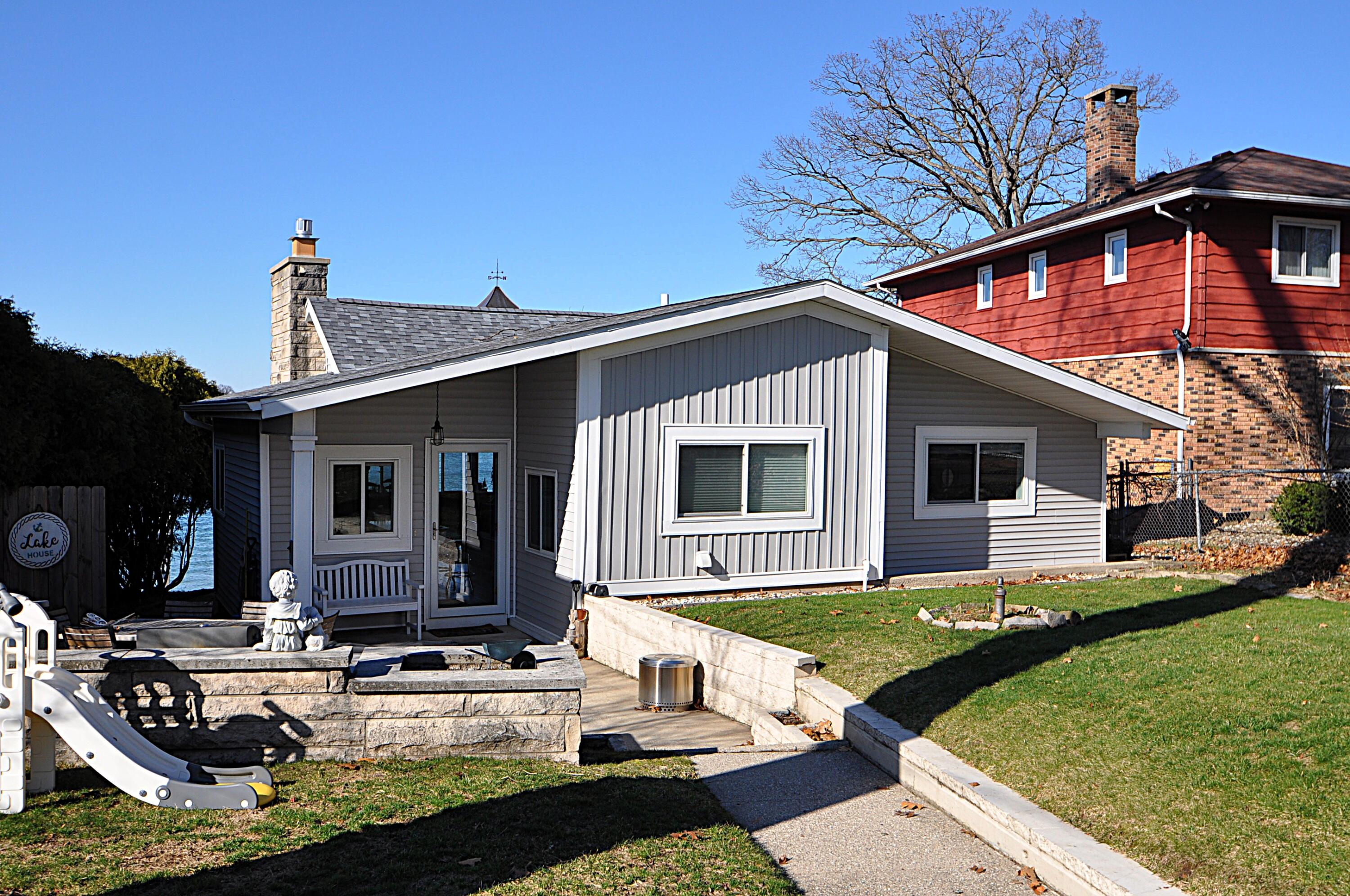 23642 S Shore Drive Edwardsburg MI 49112