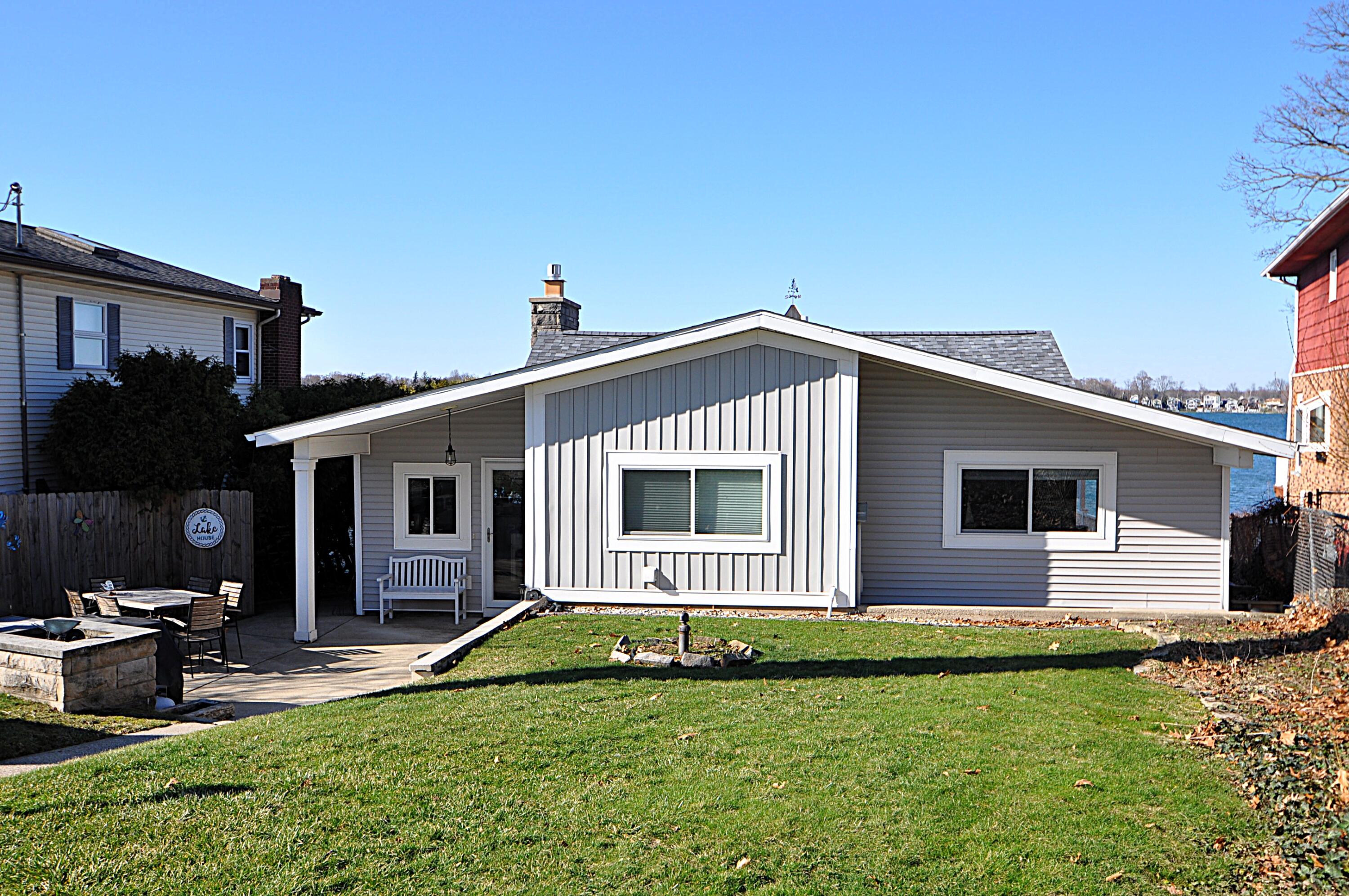 23642 S Shore Drive Edwardsburg MI 49112
