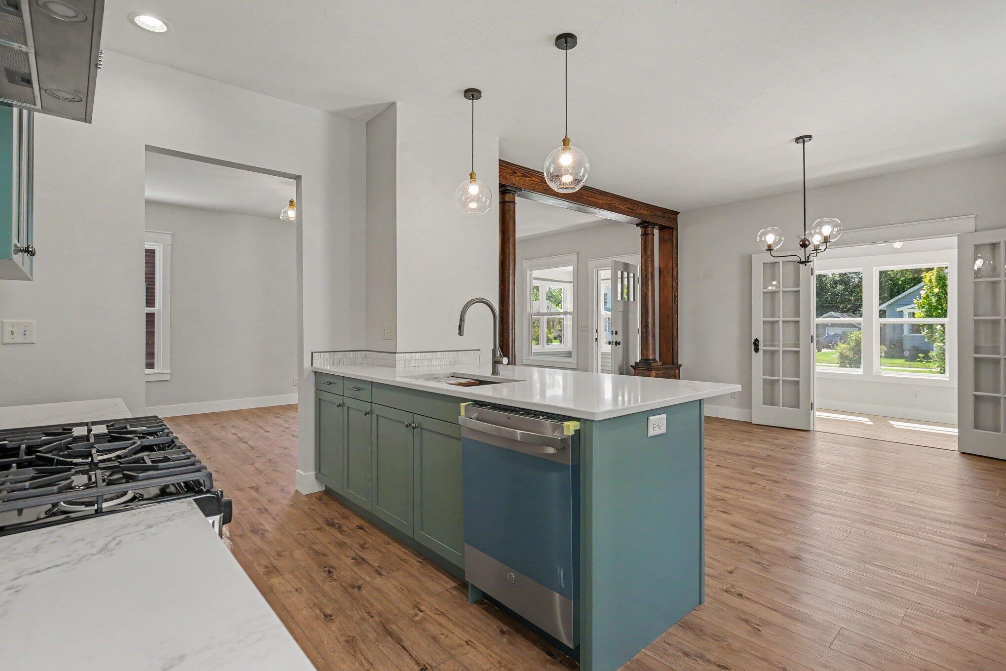 371 W 19th Street Holland MI 49423