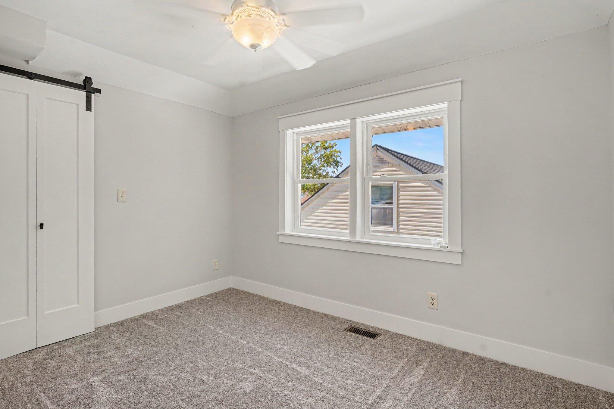 371 W 19th Street Holland MI 49423