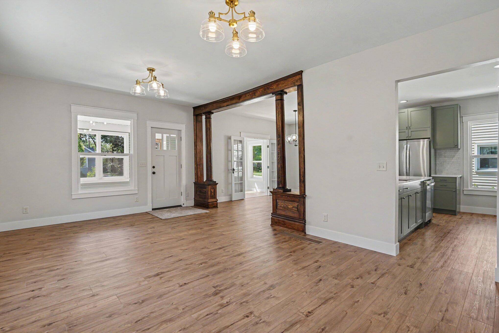 371 W 19th Street Holland MI 49423