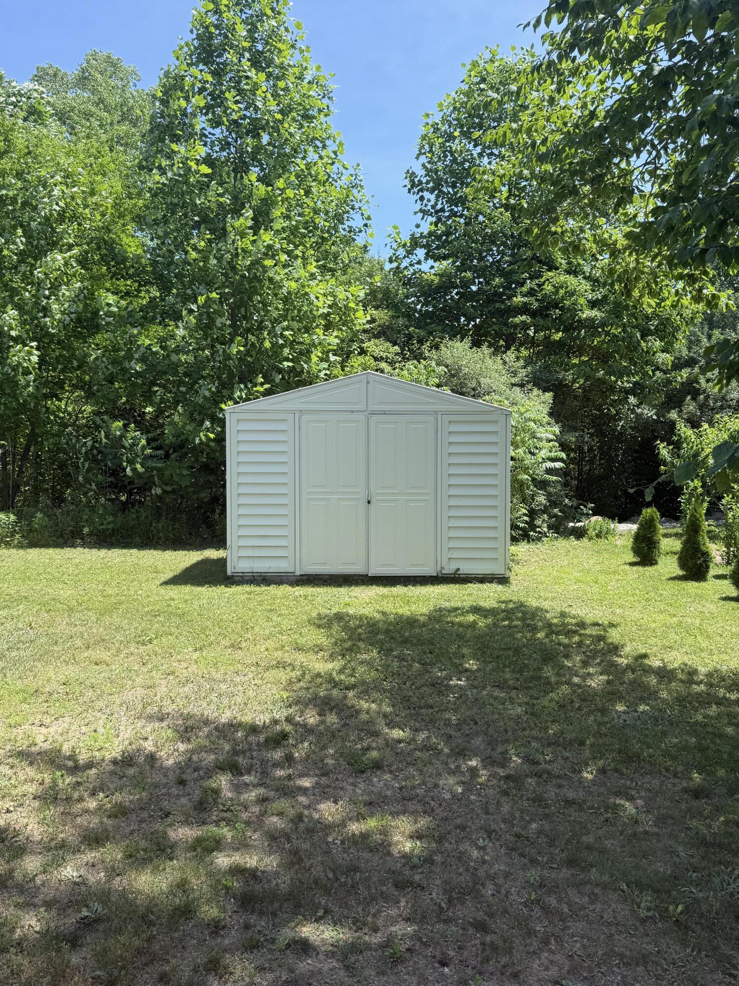 5223 Seawall Court South Haven MI 49090