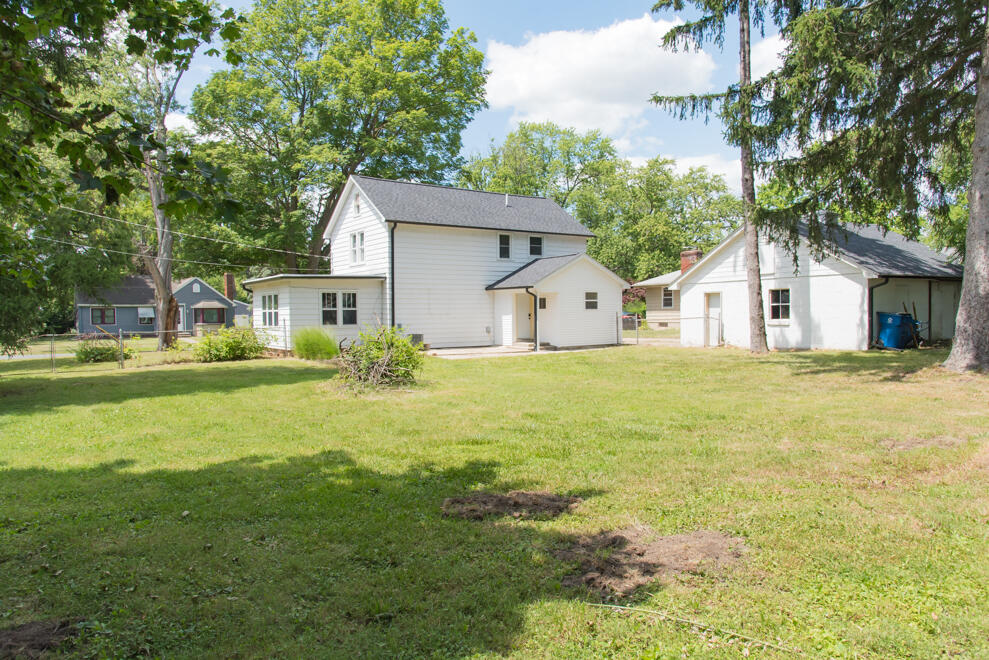 1112 Washburn Avenue Kalamazoo MI 49048