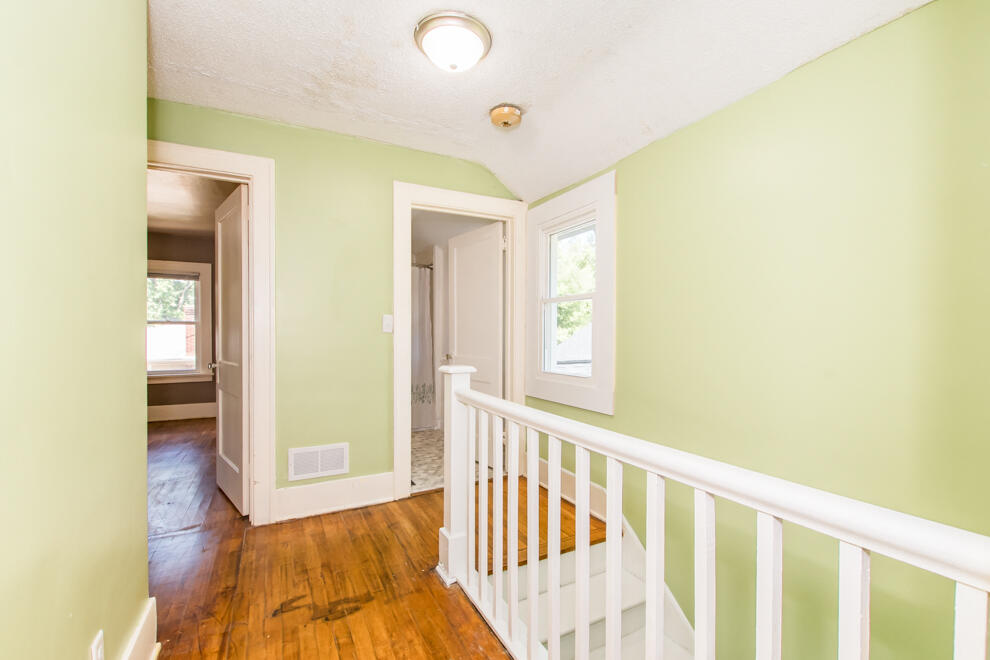 1112 Washburn Avenue Kalamazoo MI 49048
