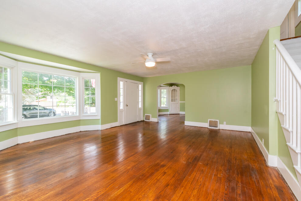 1112 Washburn Avenue Kalamazoo MI 49048