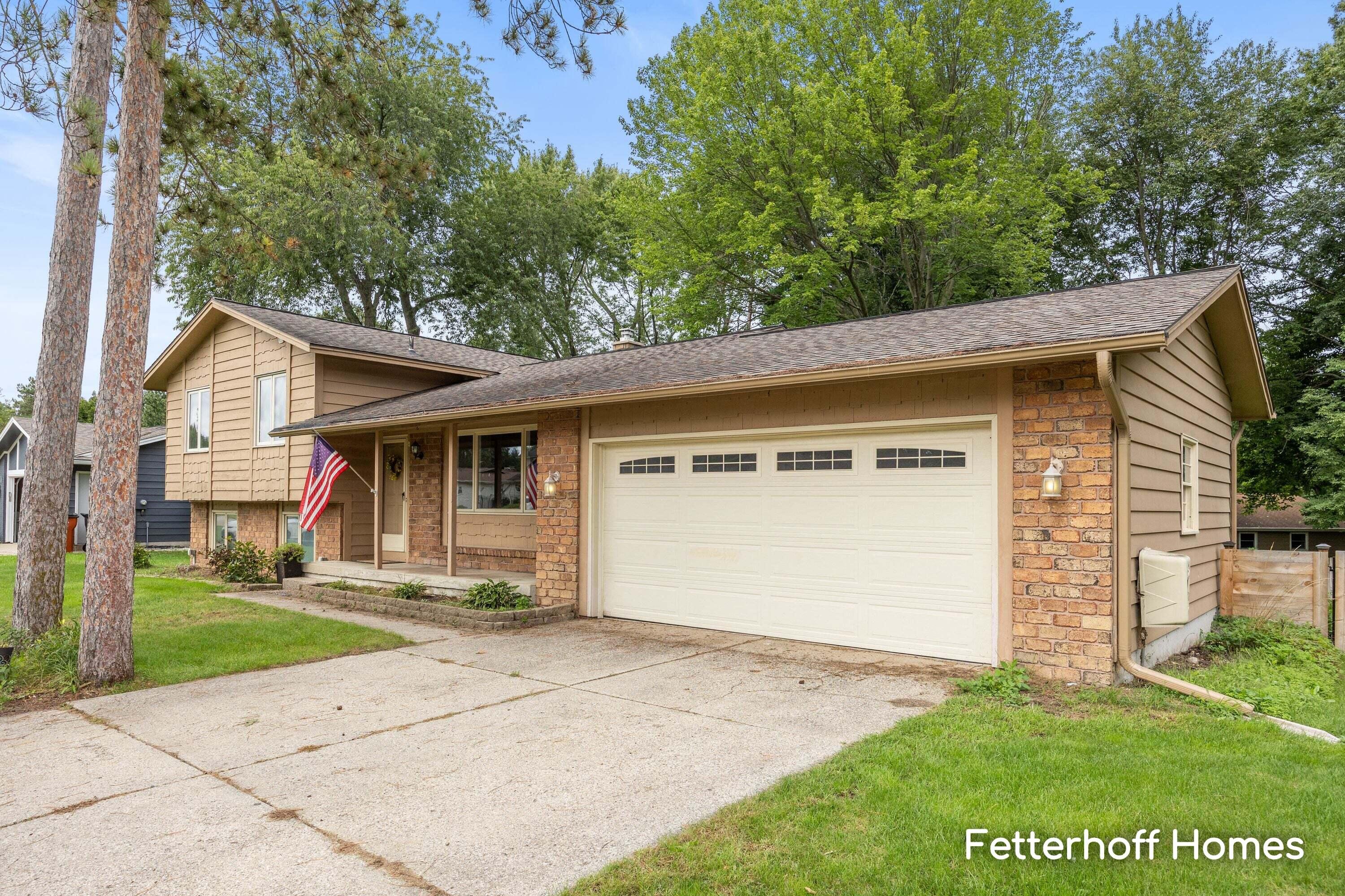 6325 Bechalla Drive SE Grand Rapids MI 49546