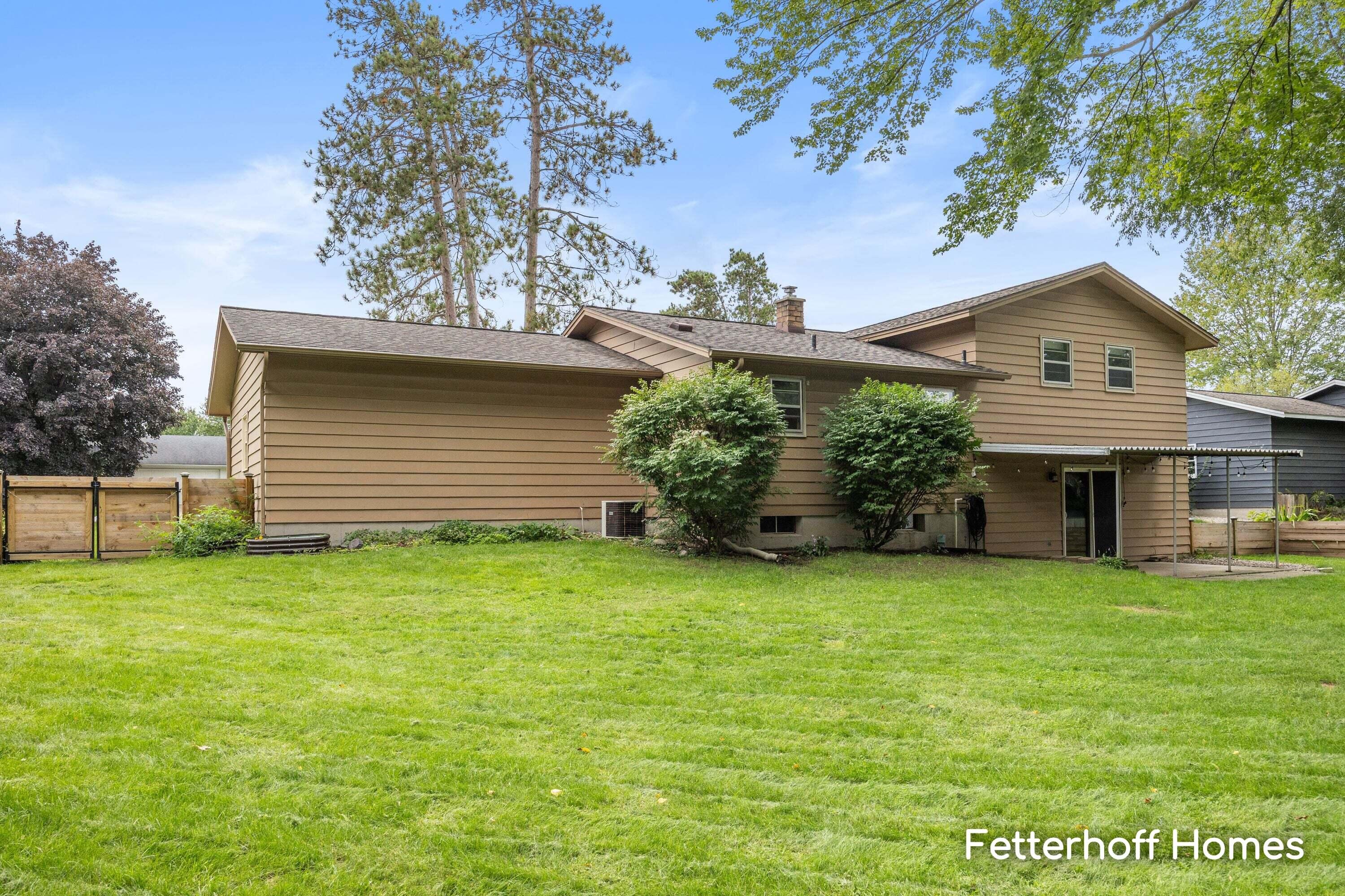 6325 Bechalla Drive SE Grand Rapids MI 49546