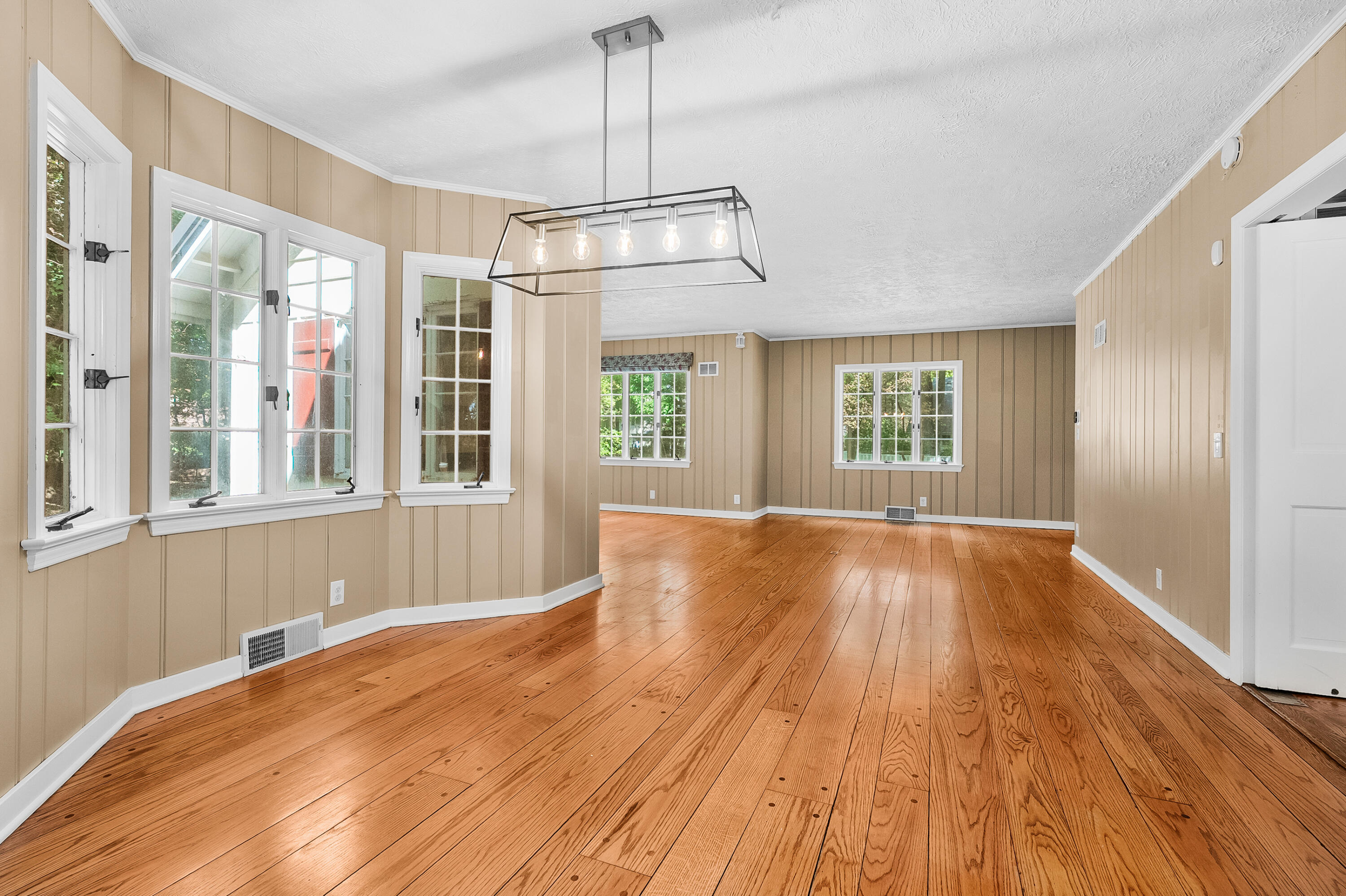 5315 Angling Road Portage MI 49024