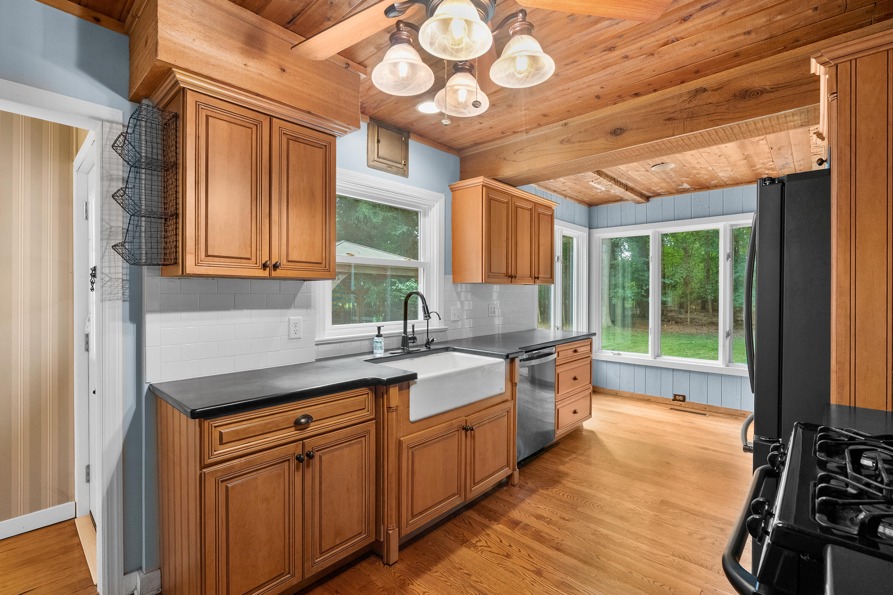 5315 Angling Road Portage MI 49024