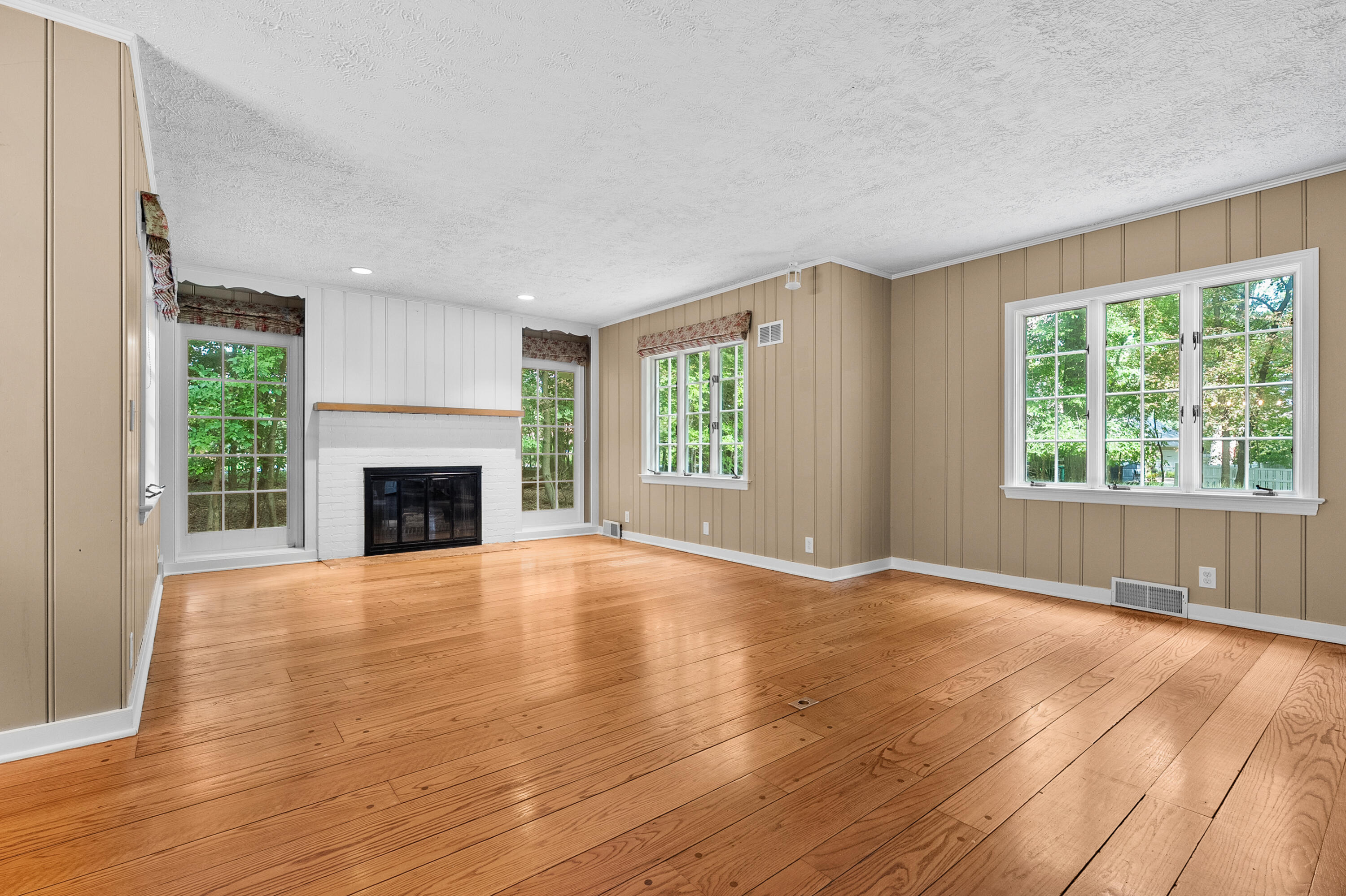 5315 Angling Road Portage MI 49024
