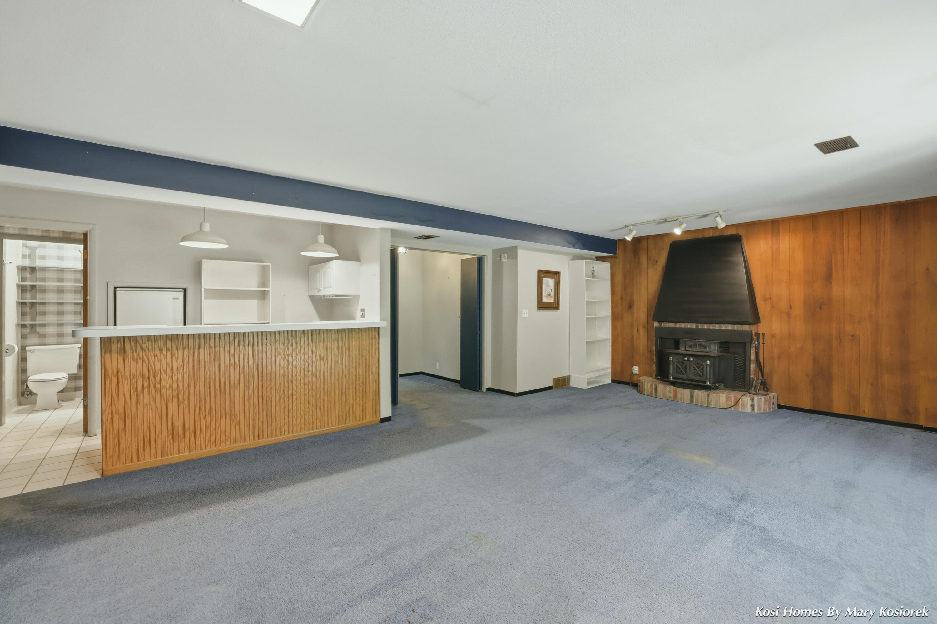 4960 Bluff Drive NE Grand Rapids MI 49525