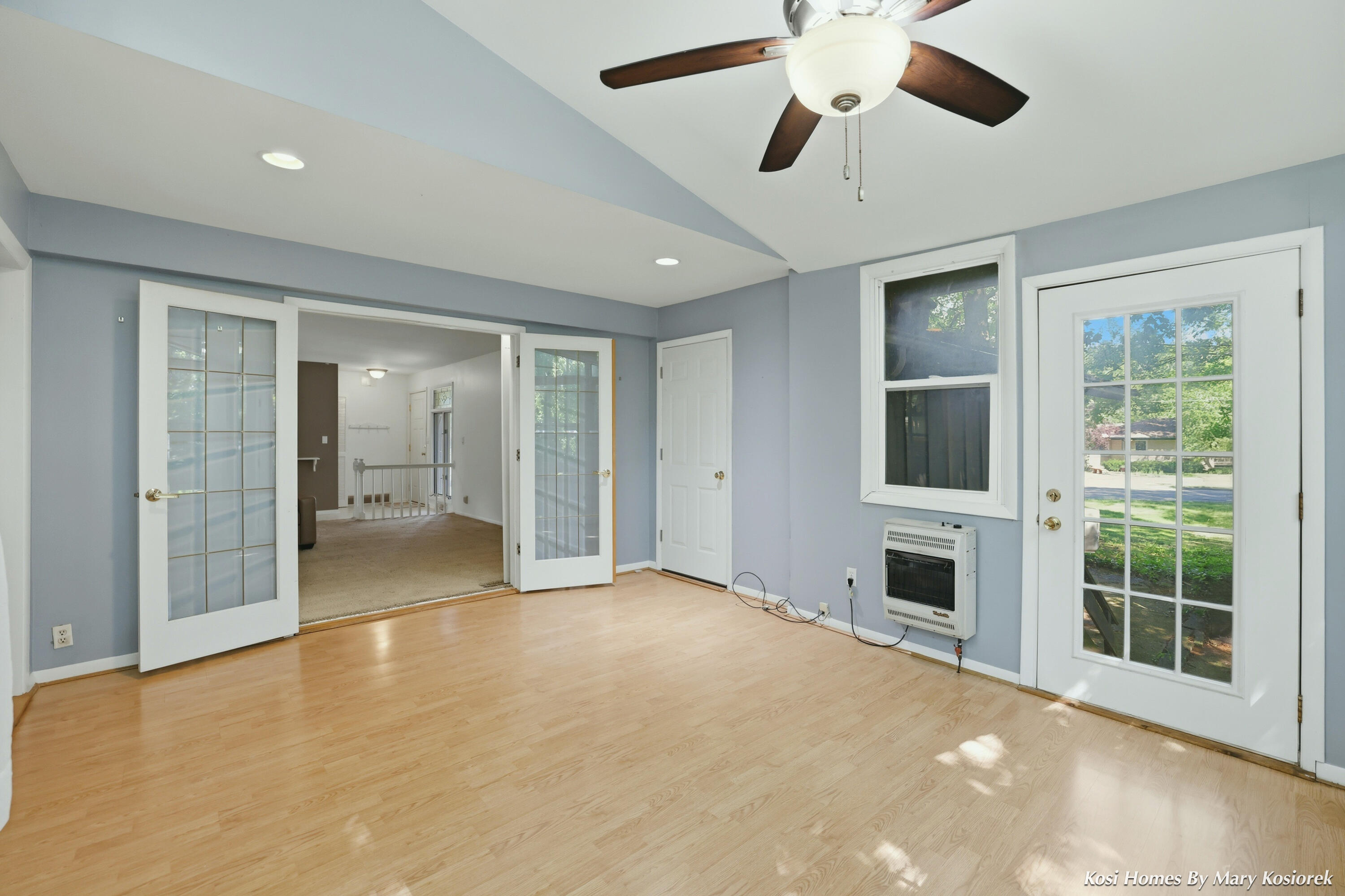 4960 Bluff Drive NE Grand Rapids MI 49525