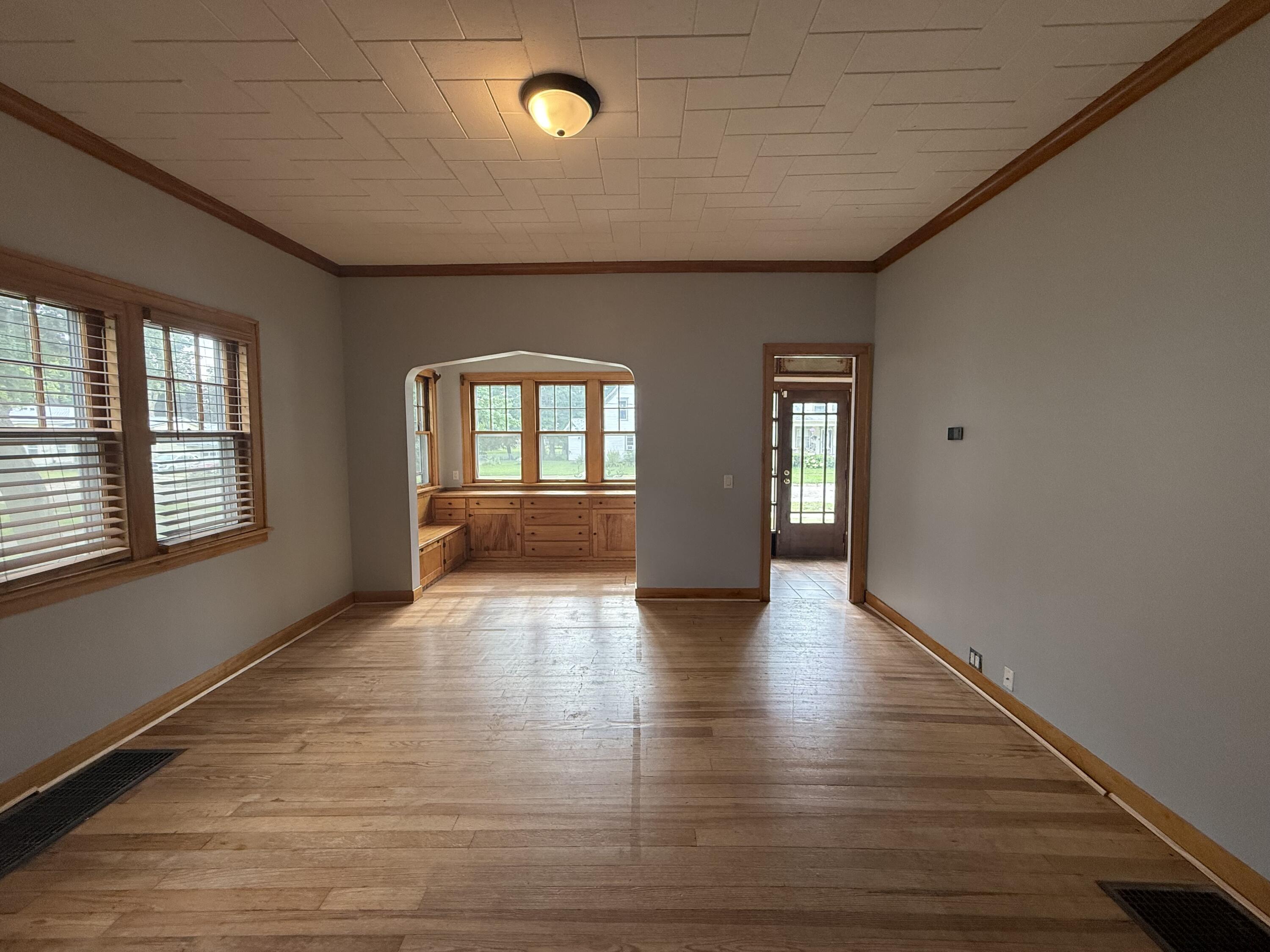 106 Hamilton Street Dowagiac MI 49047