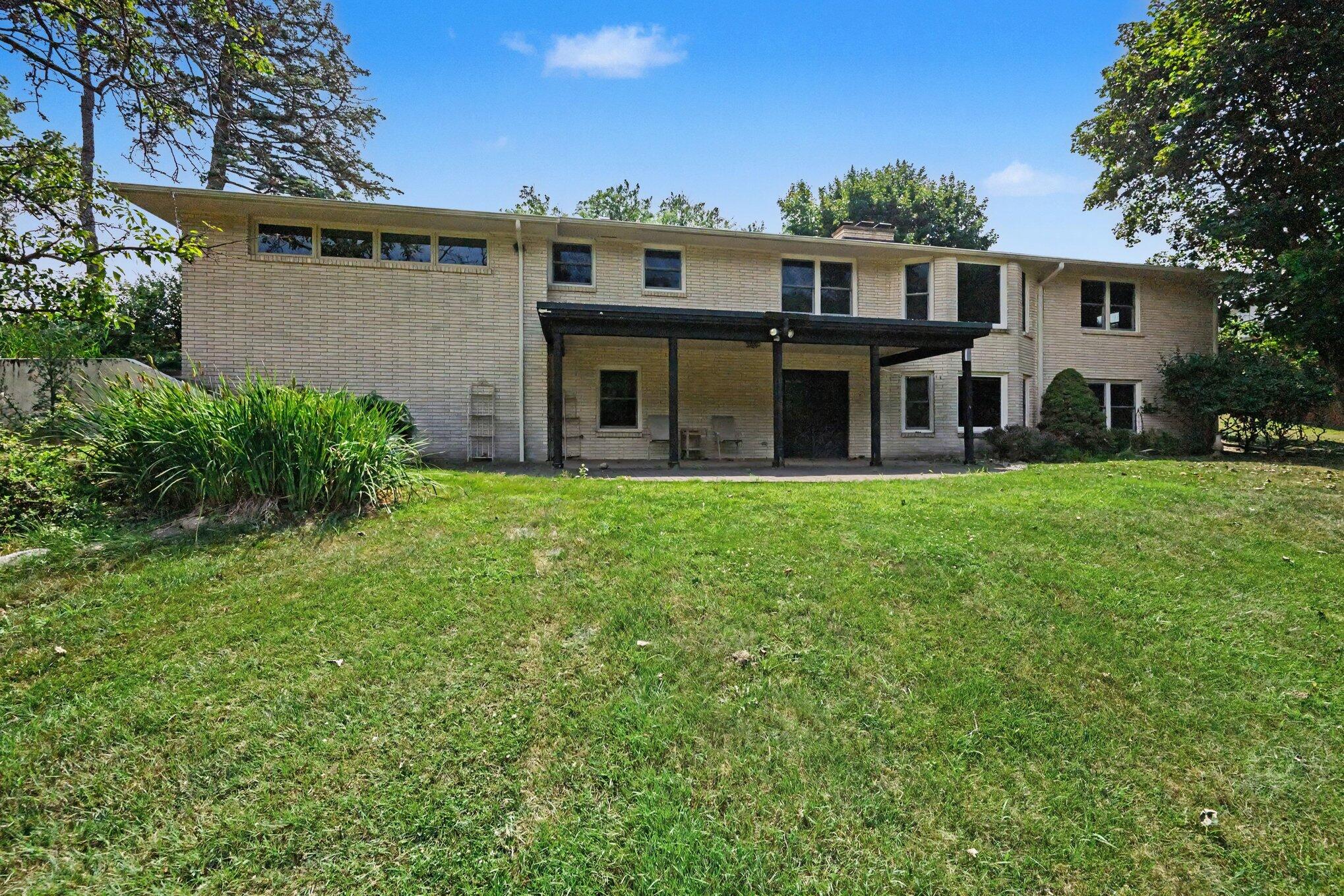 1926 Greenbriar Drive Portage MI 49024