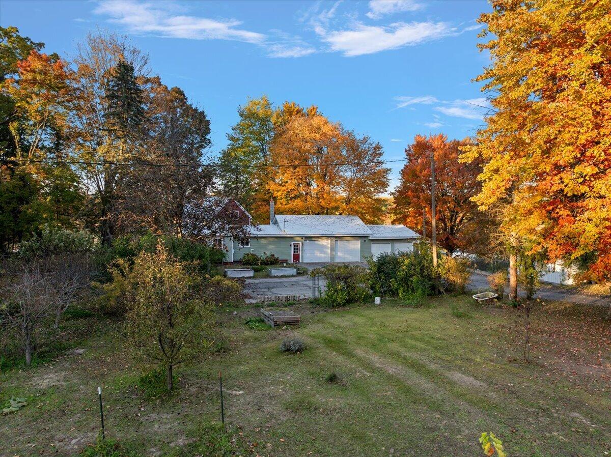 4785 118th Avenue Fennville MI 49408