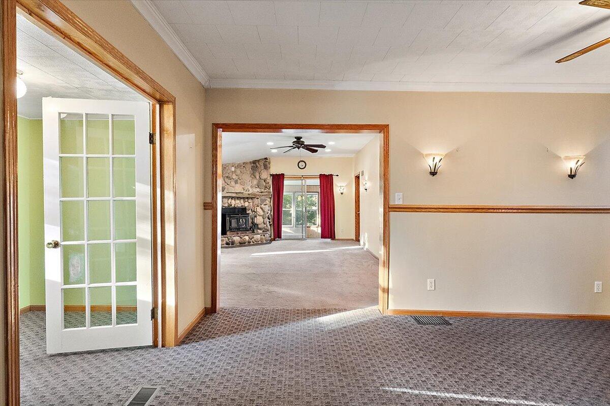 4785 118th Avenue Fennville MI 49408